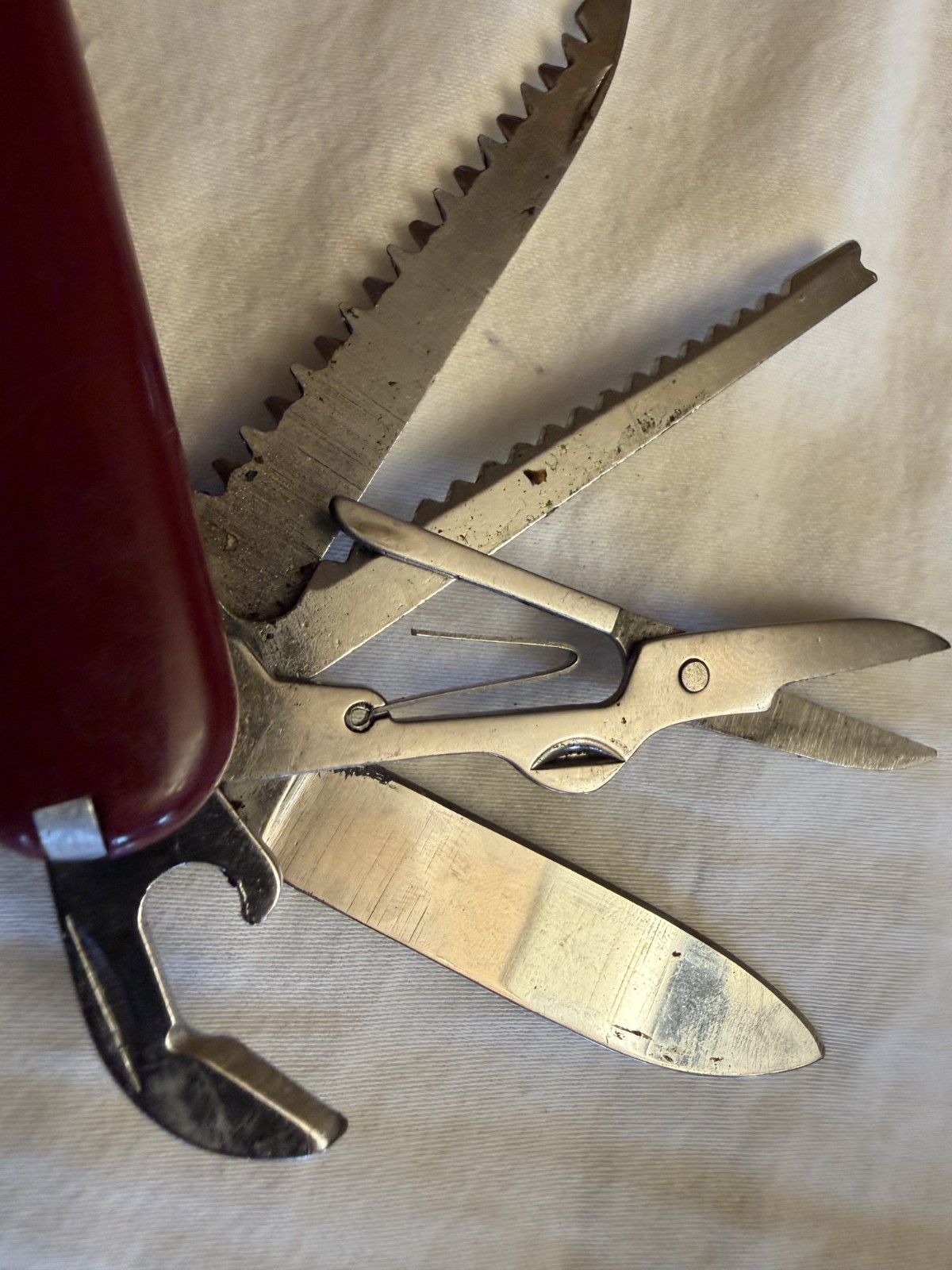 Pocket Knife Multi Tool / Utility Camping Hicking
