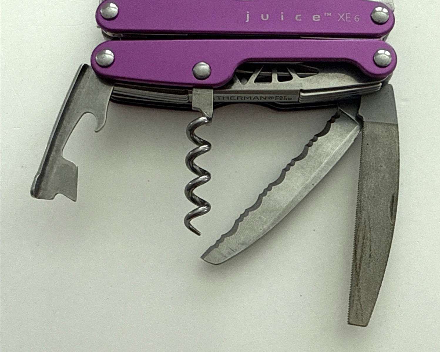 Leatherman Juice XE6 Multi-Tool Purple USA