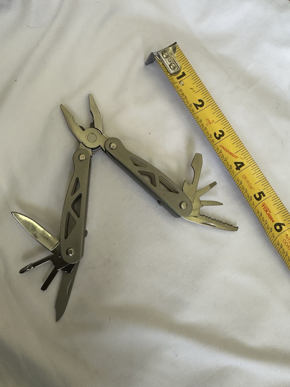 Stainless Steel Pocket Knife Multi-Tool Blade Unbranded Letherman Style 3” Cl