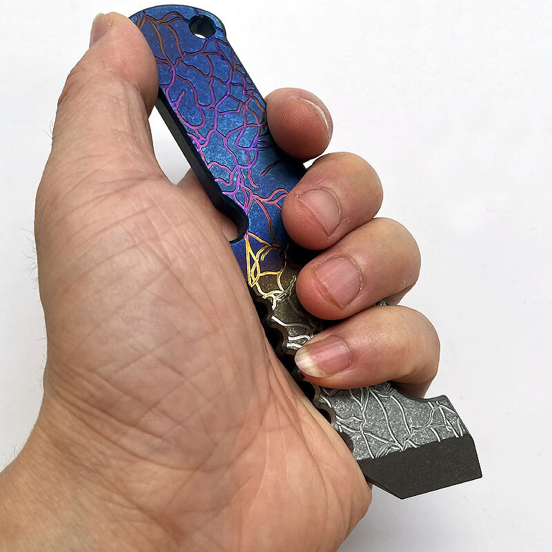 Hot Titanium Alloy Keychain Pry Bar Pendant Tool Crowbar Opener Outdoor Multi