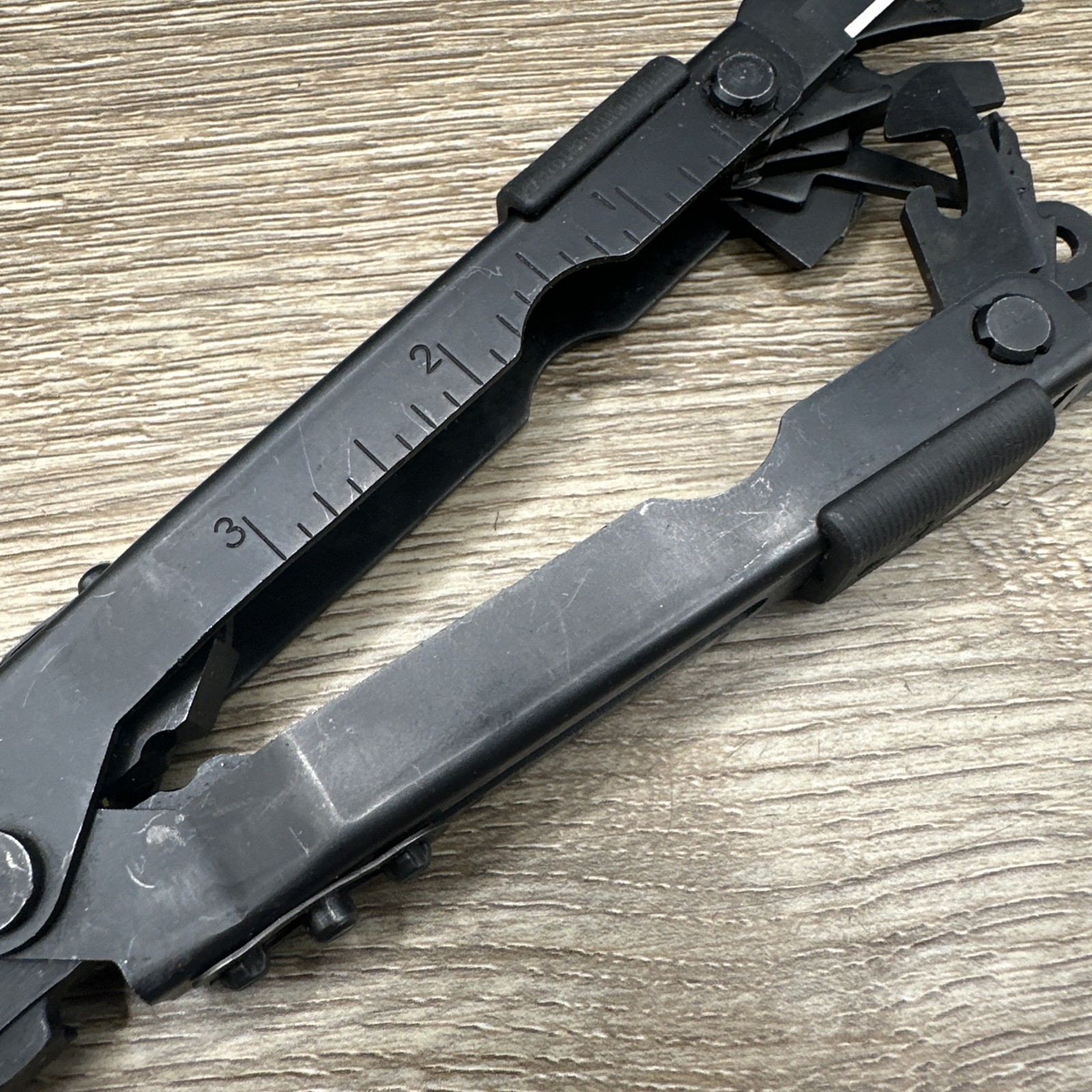 Gerber MP600 Multi-Plier Multi-Tool – Black BROKEN FILE!