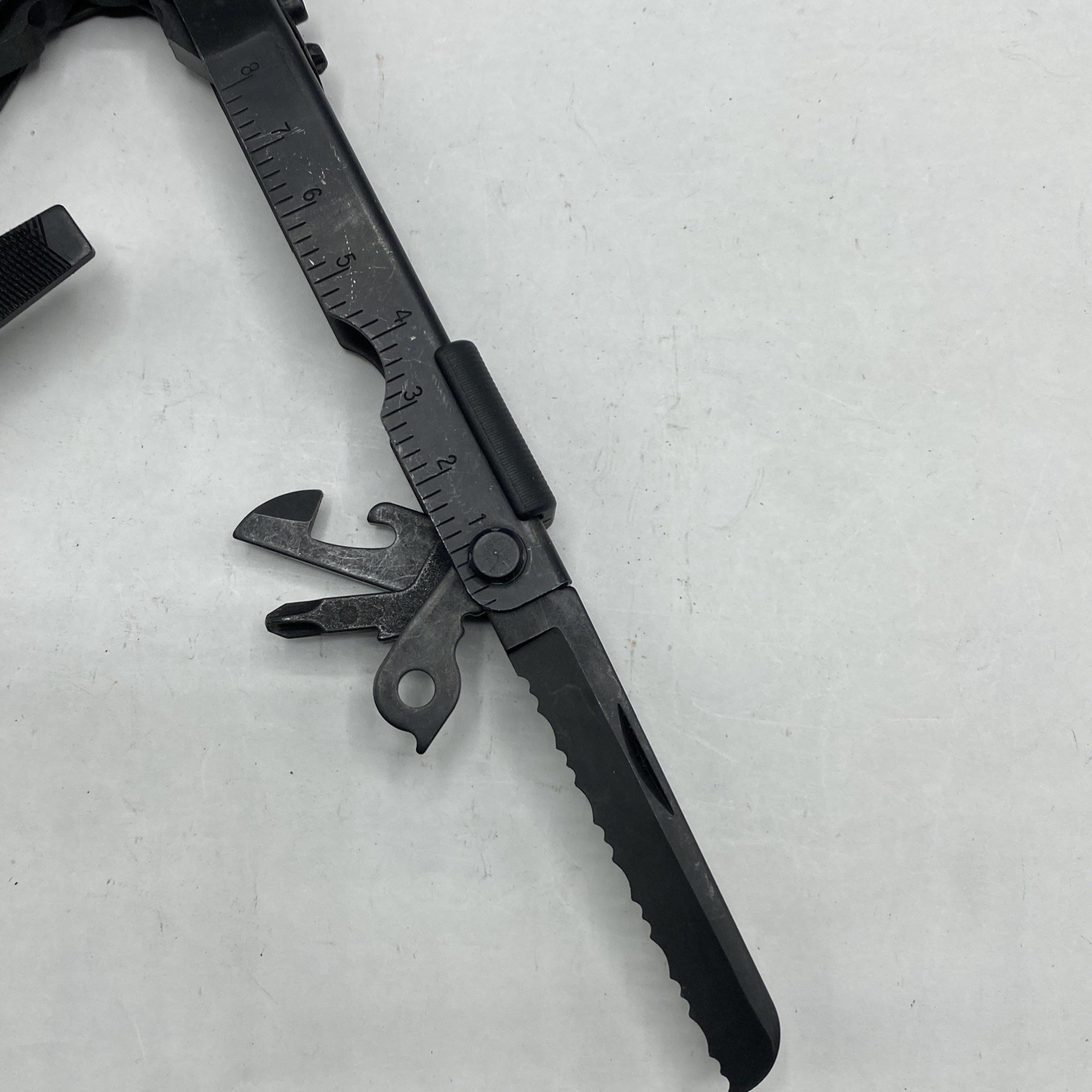Gerber MP 600, Carbide Cutters, Needlenose with Sheath – Black