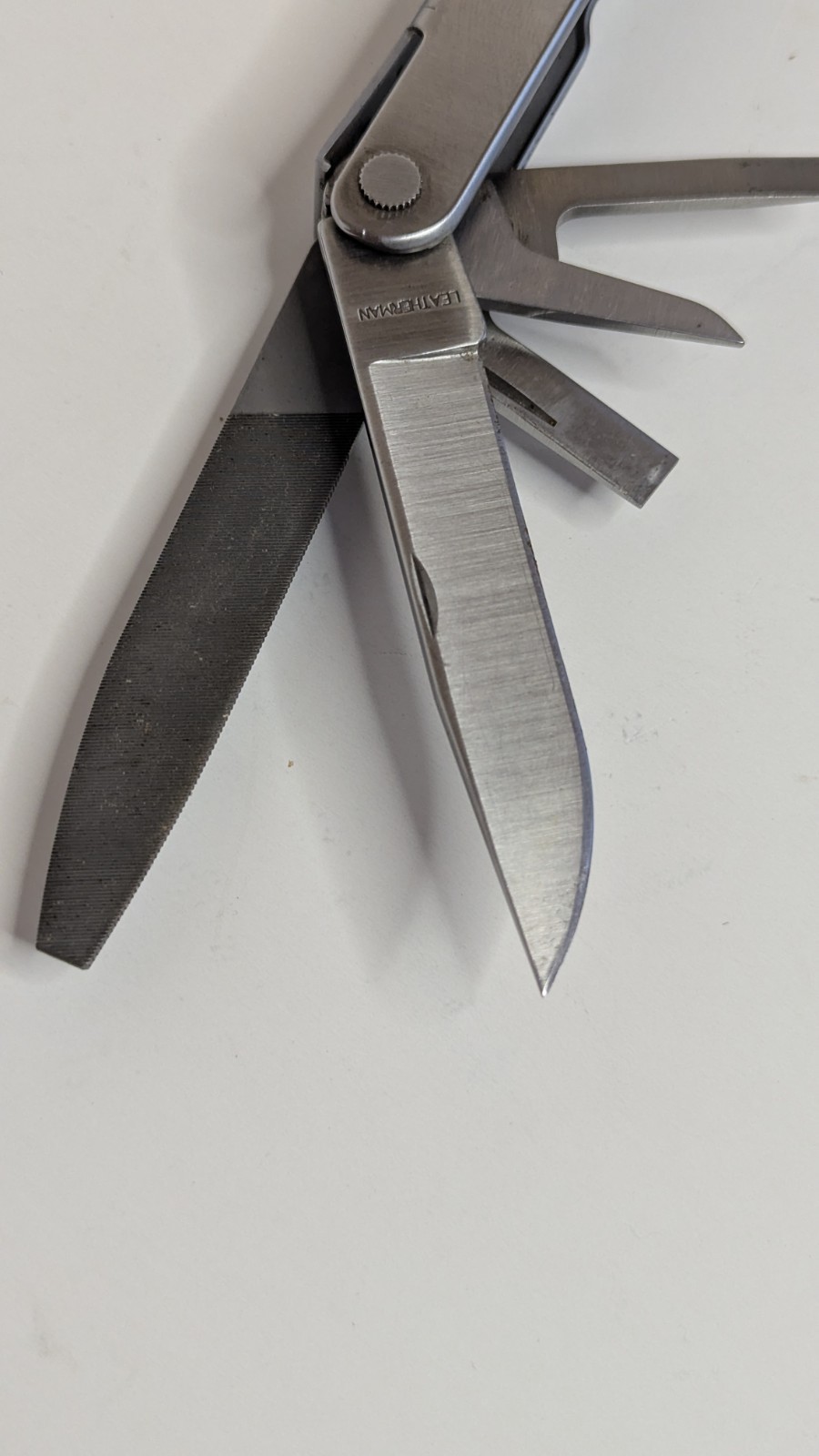 Leatherman Retired SUPER TOOL 200 Multi-Tool Stainless Date Stamp ~ 04/2003~EUC!