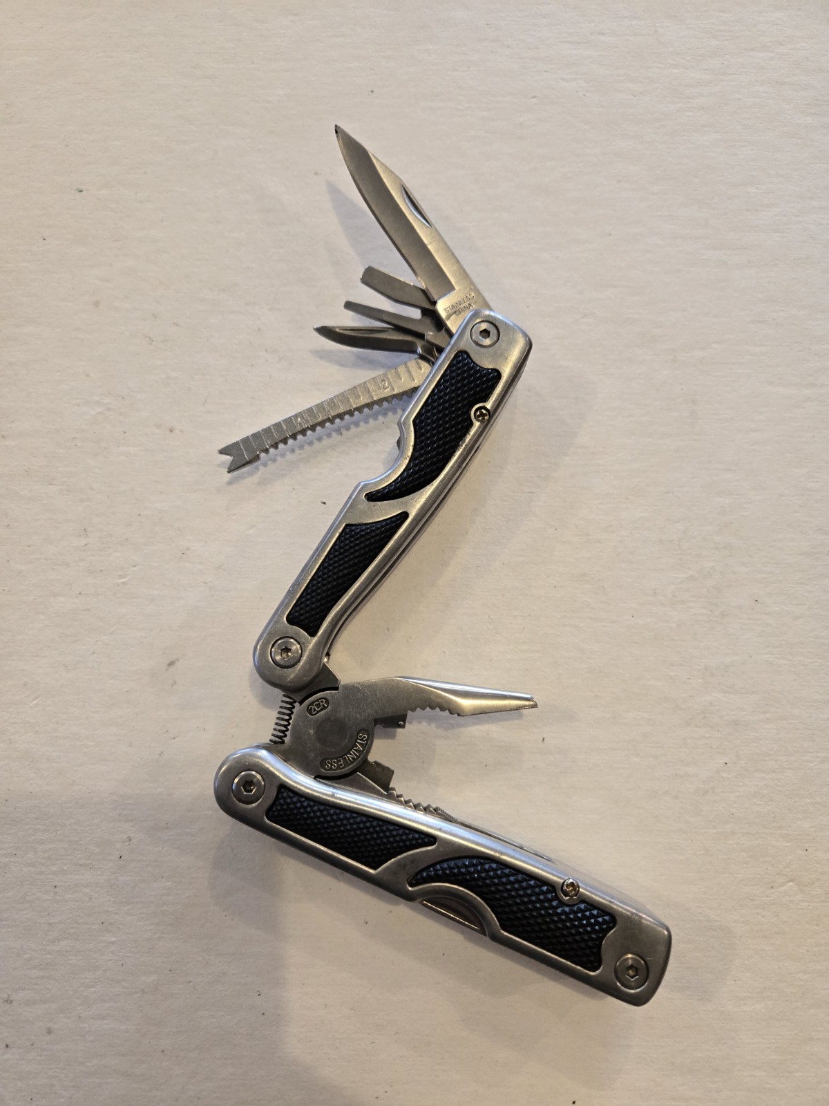 Winchester Combination Multi Tool w/Sheath & Attachments – (TSA Confiscated)