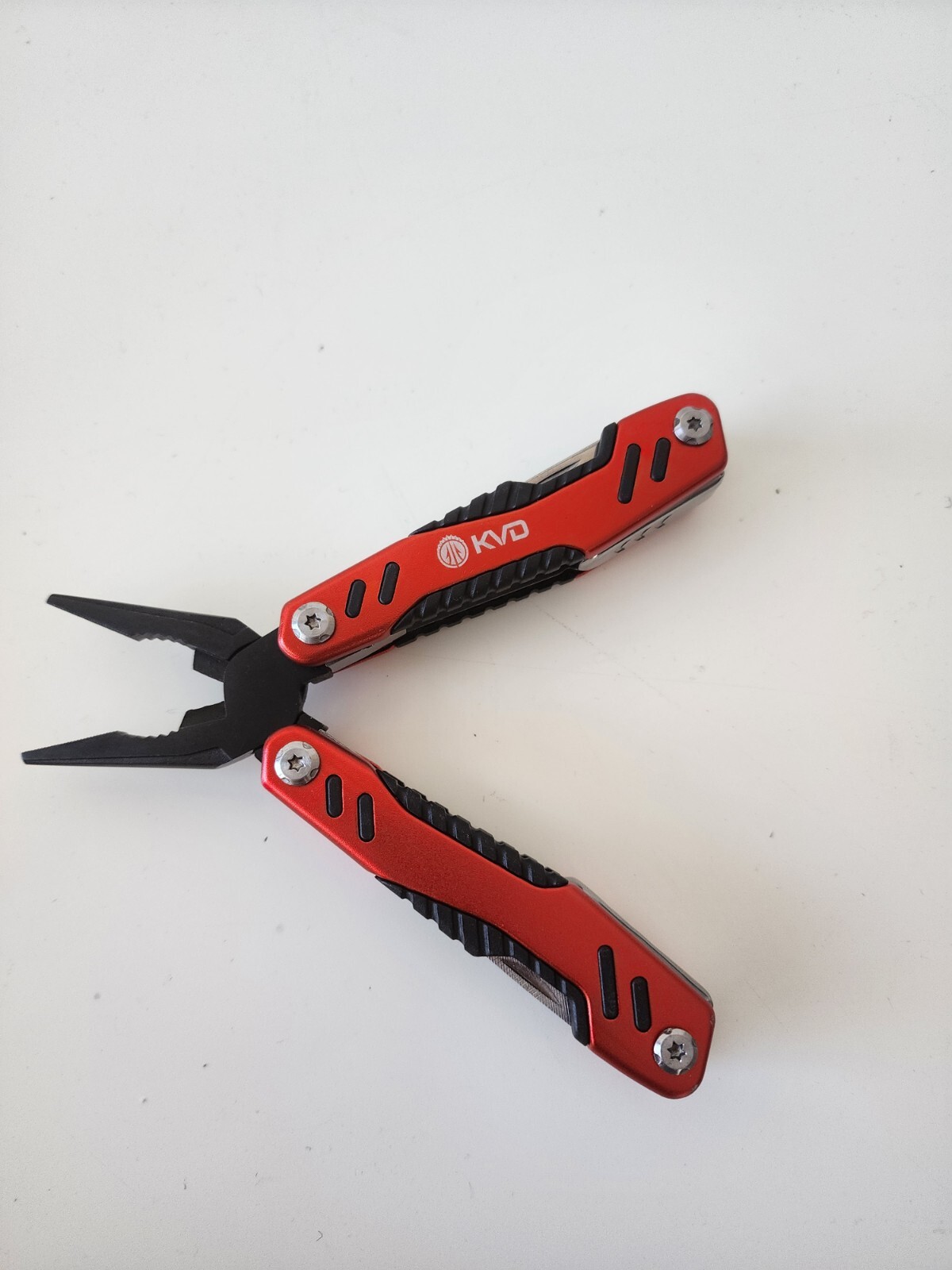 KVD -15 IN 1- multi tools for ( fishing hunting Camping ) RED