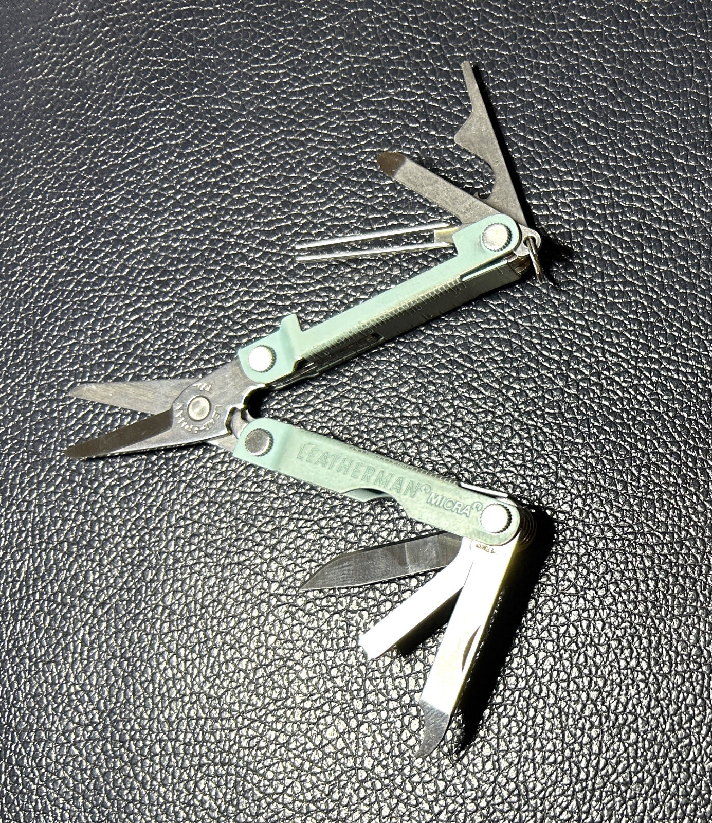 Leatherman MICRA Multi-Tool – Light Blue – 12/23 – 12/23