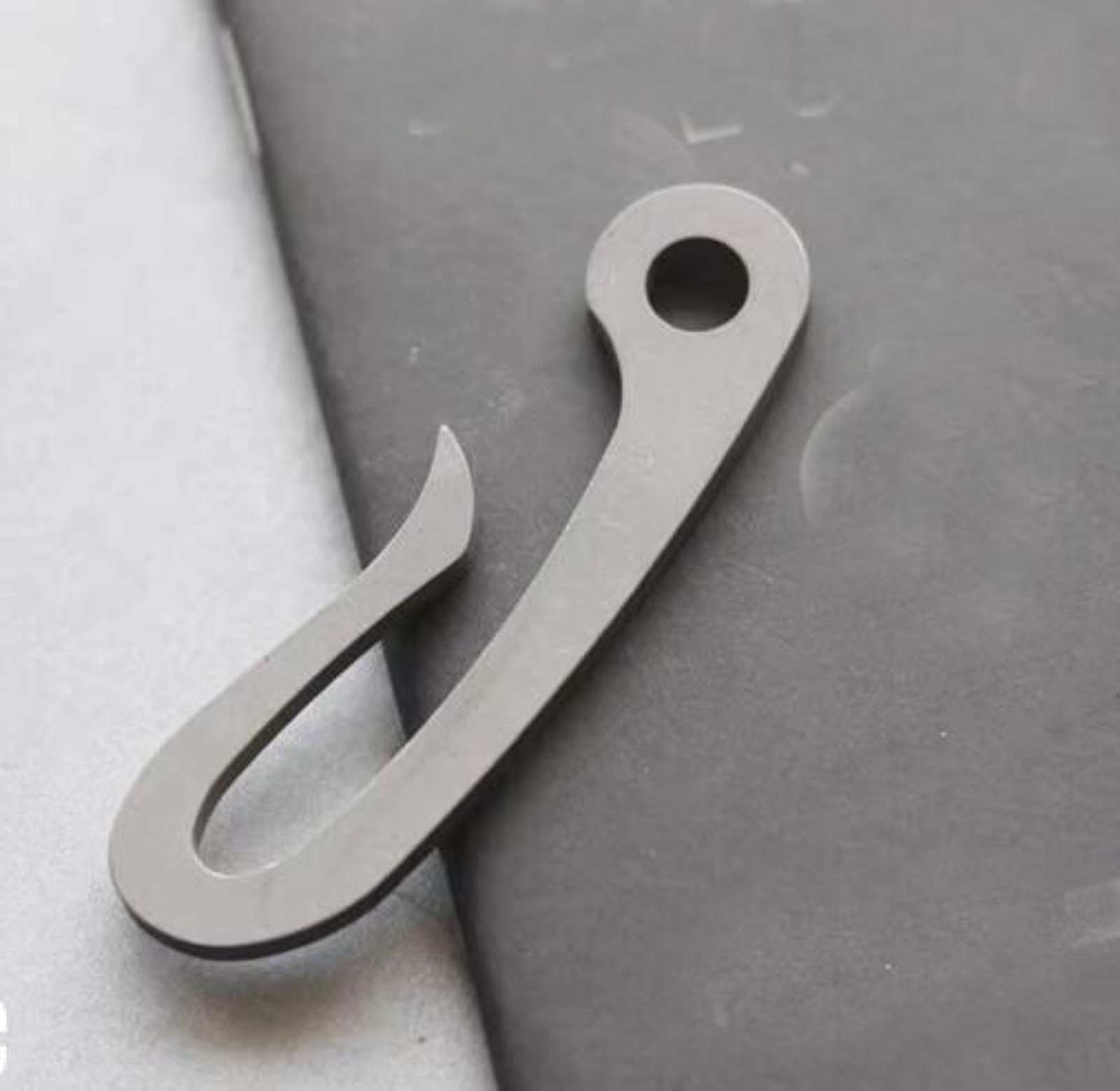 EDC 1 PC Small Titanium Alloy Hook Keychain Pendant Portable Multi Tools