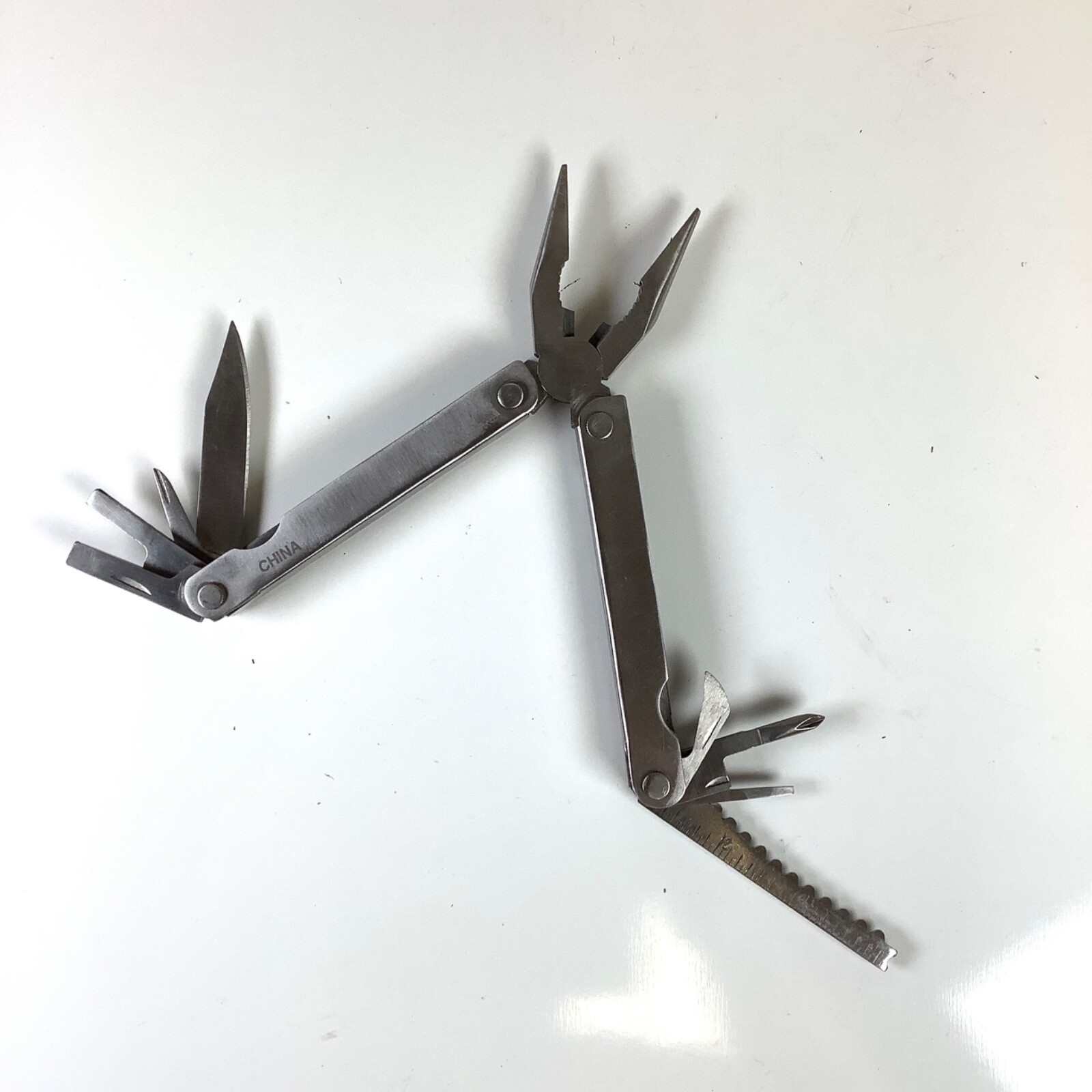 Great Neck Stainless Steel Utility Multi-Tool Pocket Knife Saw Screwdrivers ++