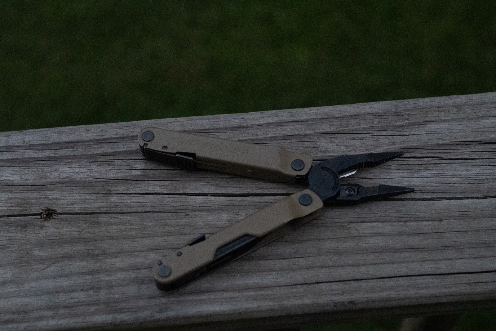 Leatherman Rebar Multi-Tool Coyote Tan