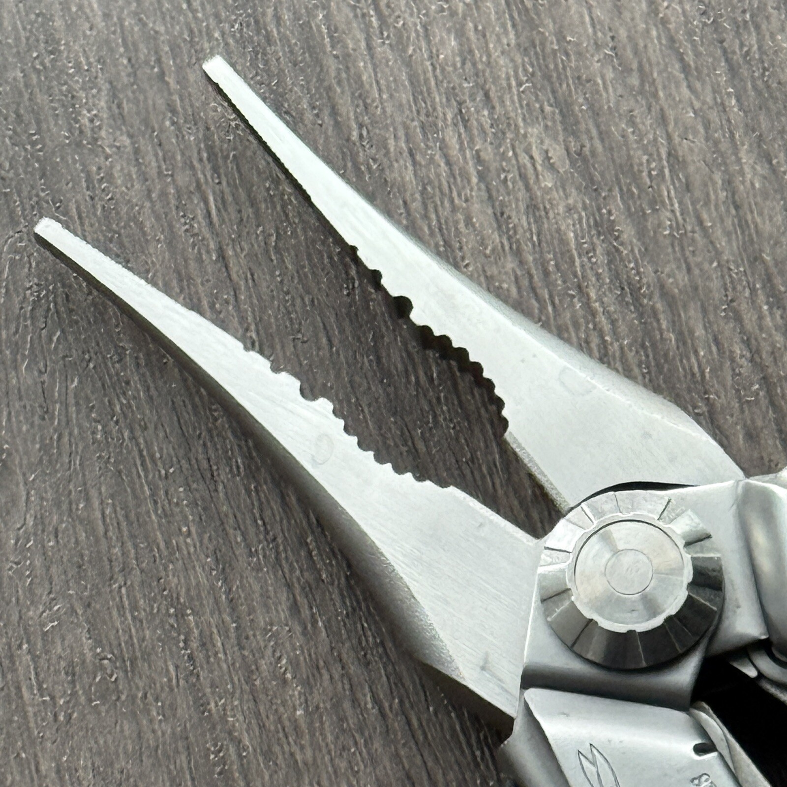 Gerber FLIK Fisherman Multi Plier Gerber FLiK Fish with Extra Long Pliers