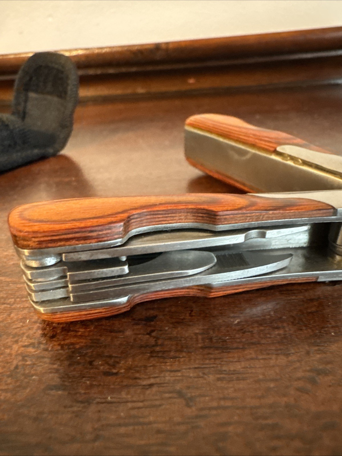 VINTAGE Guidesman 9 Multi-Tool, Pliers, File, Screwdriver & More, W/ Nylon Case