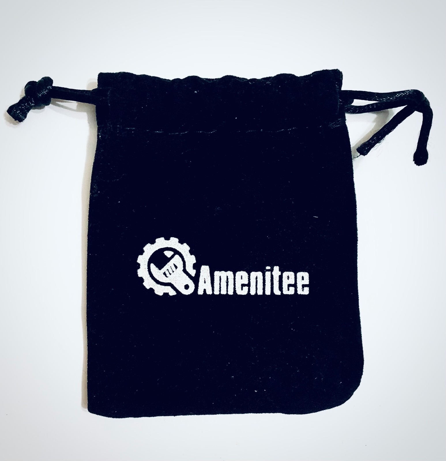 Amenitee Snowflake Multi-tool Key Ring – stainless steel, with drawstring bag