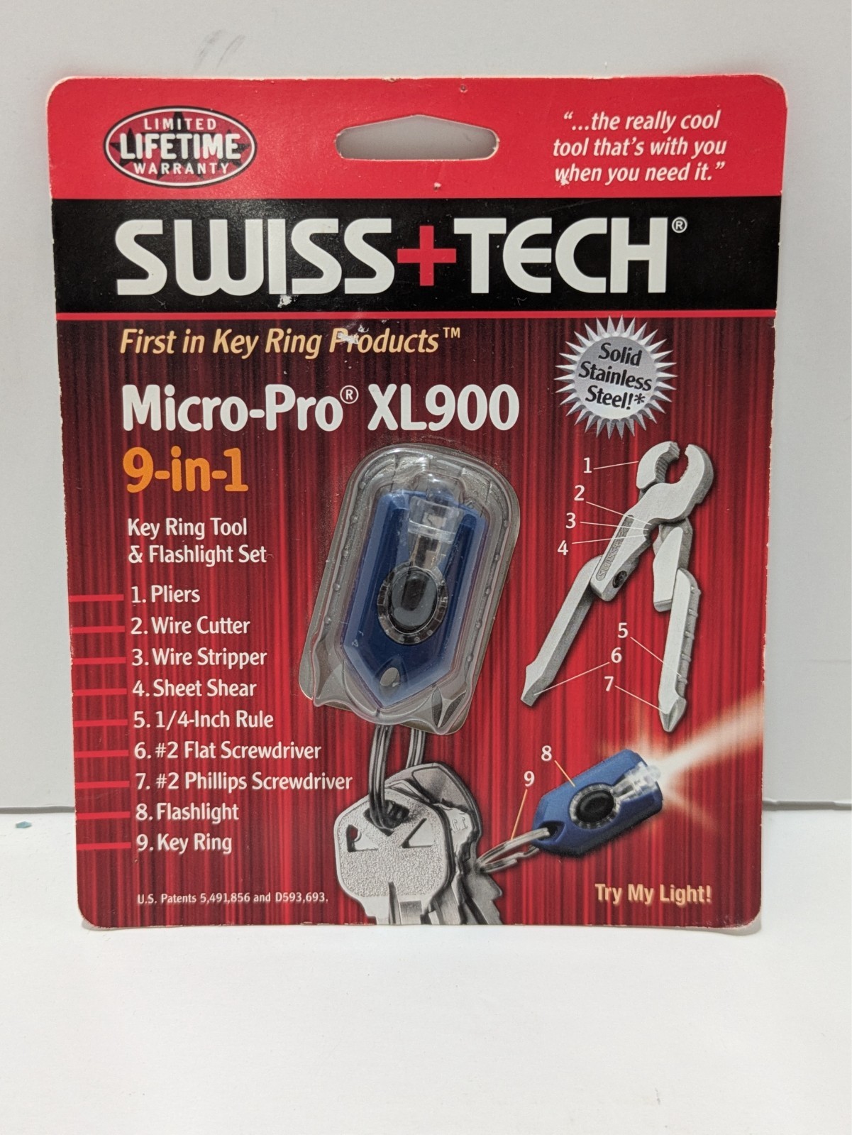 Swiss+Tech Micro Pro XL900 9-in-1 Key Chain Multi Tool/LED Flashlight Key Ring