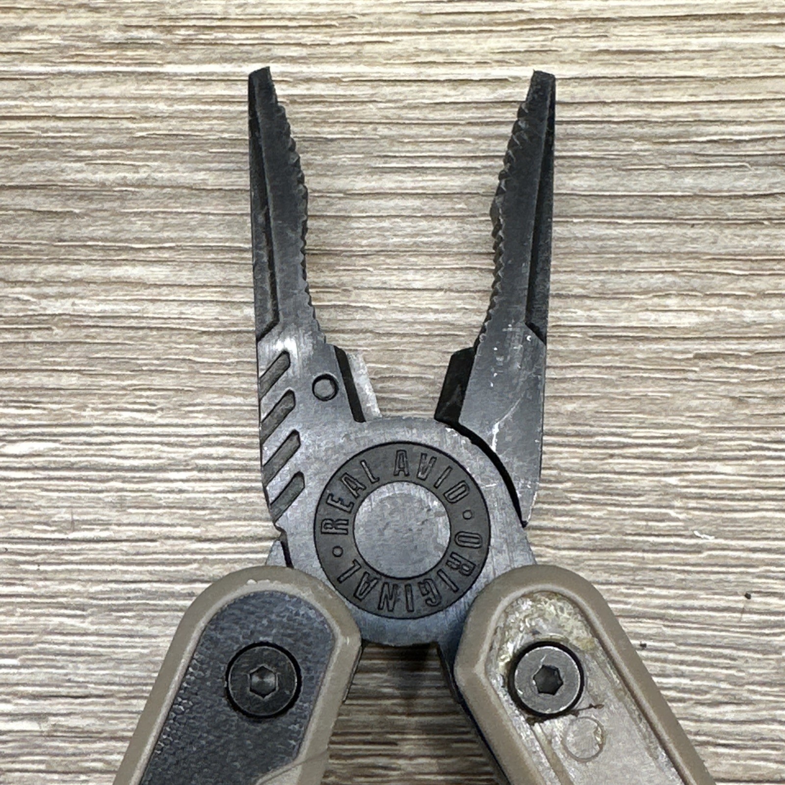Real Avid Multi-Tool AR15 Hunting Rifle Tool Pliers Knife More!