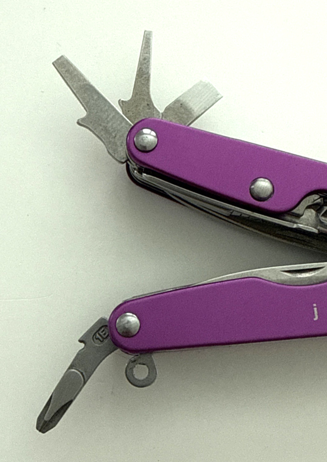 Leatherman Juice XE6 Multi-Tool Purple USA