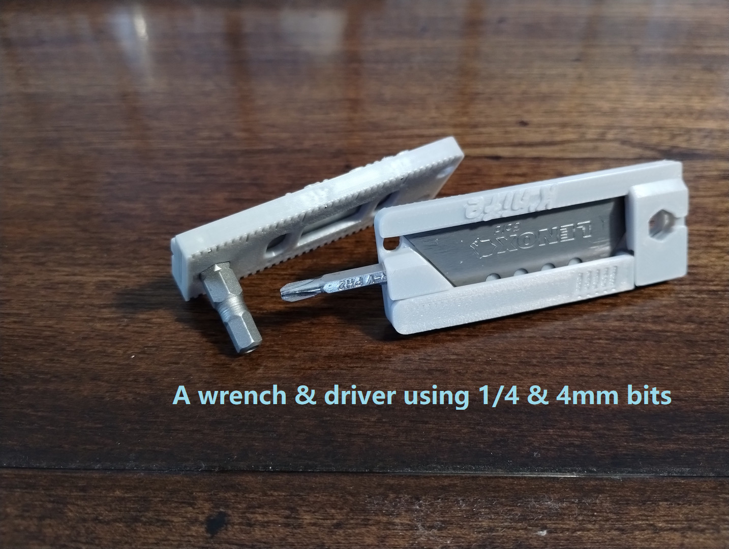 Pocket multi tool utility knife EDC