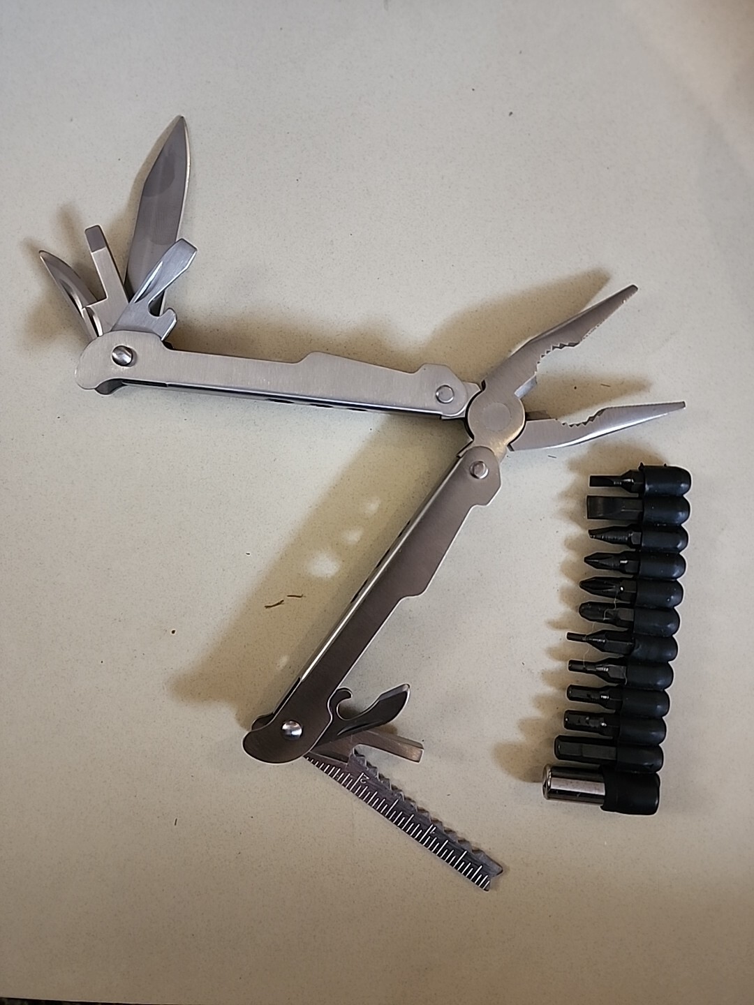 Multitool With Case And Screwdriver Bits Belt Loop Black Fabric