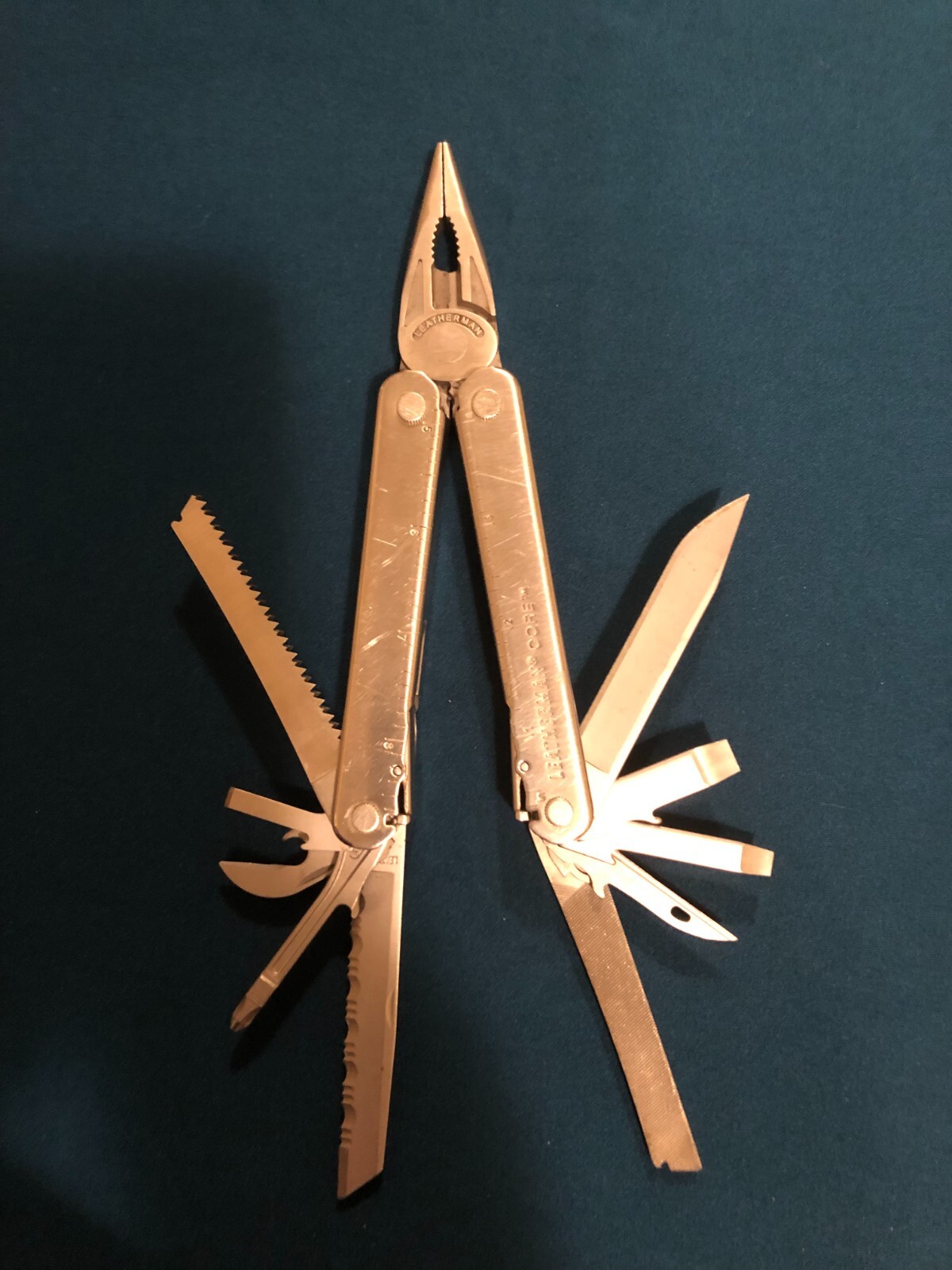 Vintage Leatherman Core Multi-Tool – Retired Model – Very Nice Condition