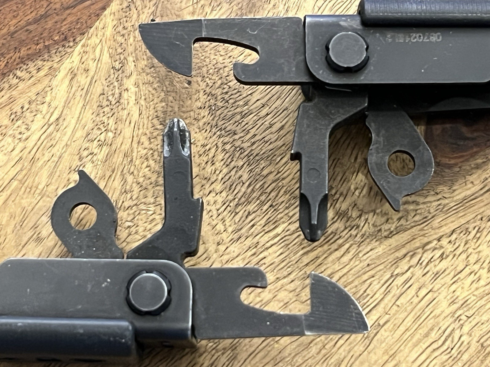 -USA- Gerber Multi Tool MP600 SUPER Nice! w/Gerber Sheath TSA Confiscated Lot 2