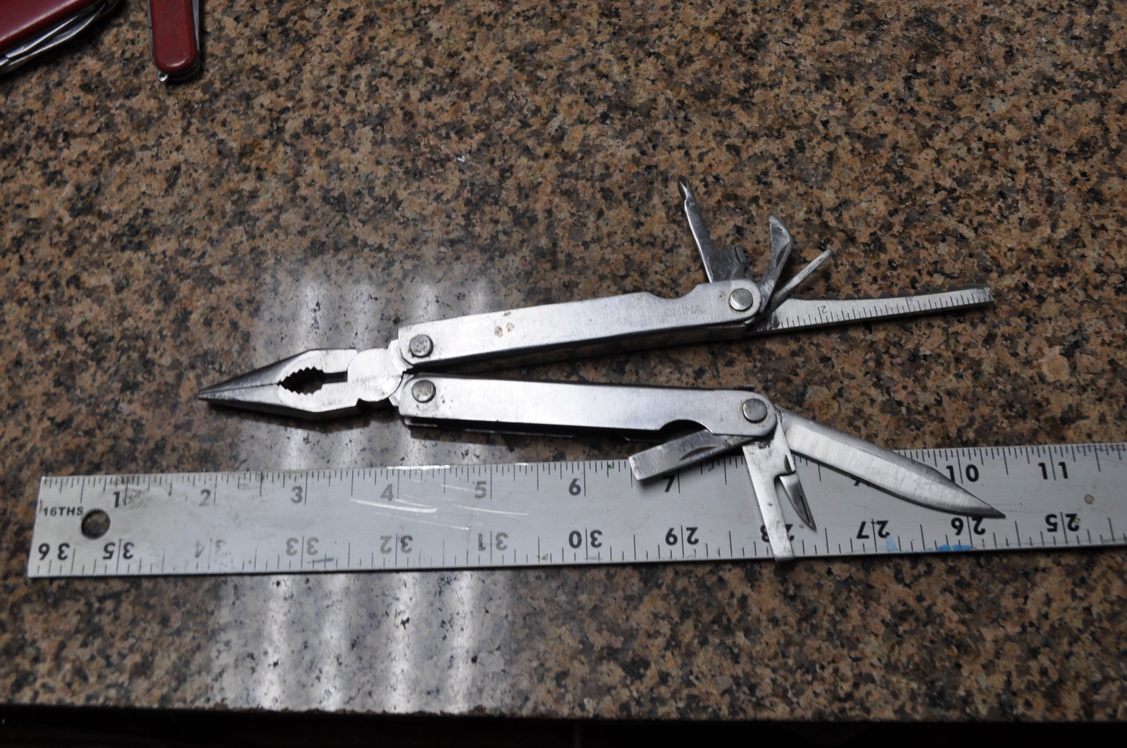 Vintage Great Neck Multi Pocket Tool 9 in 1, all stainless used see pictures