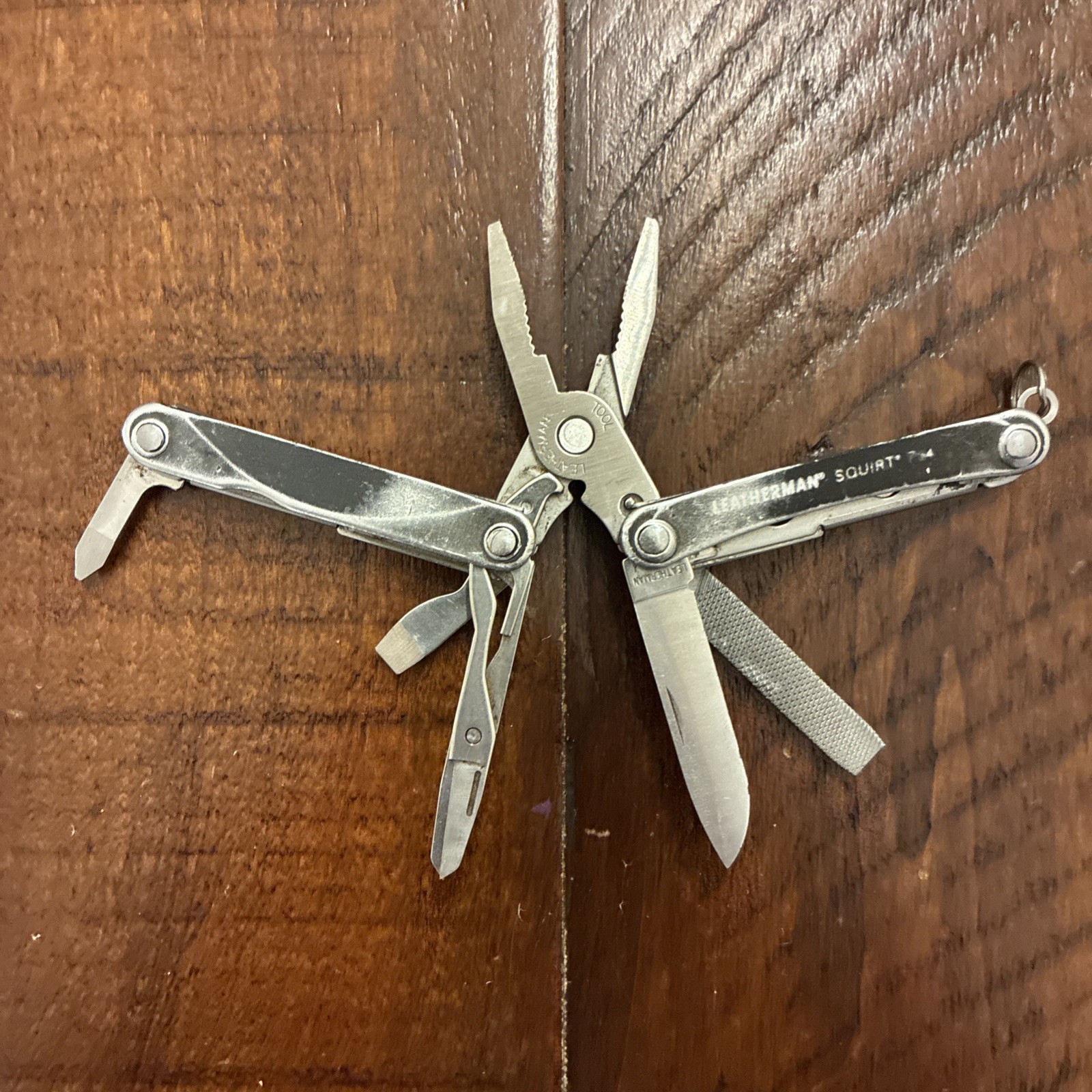 Leatherman SQUIRT PS4 Multi-Tool With Pliers Scissors Knife – Read Description