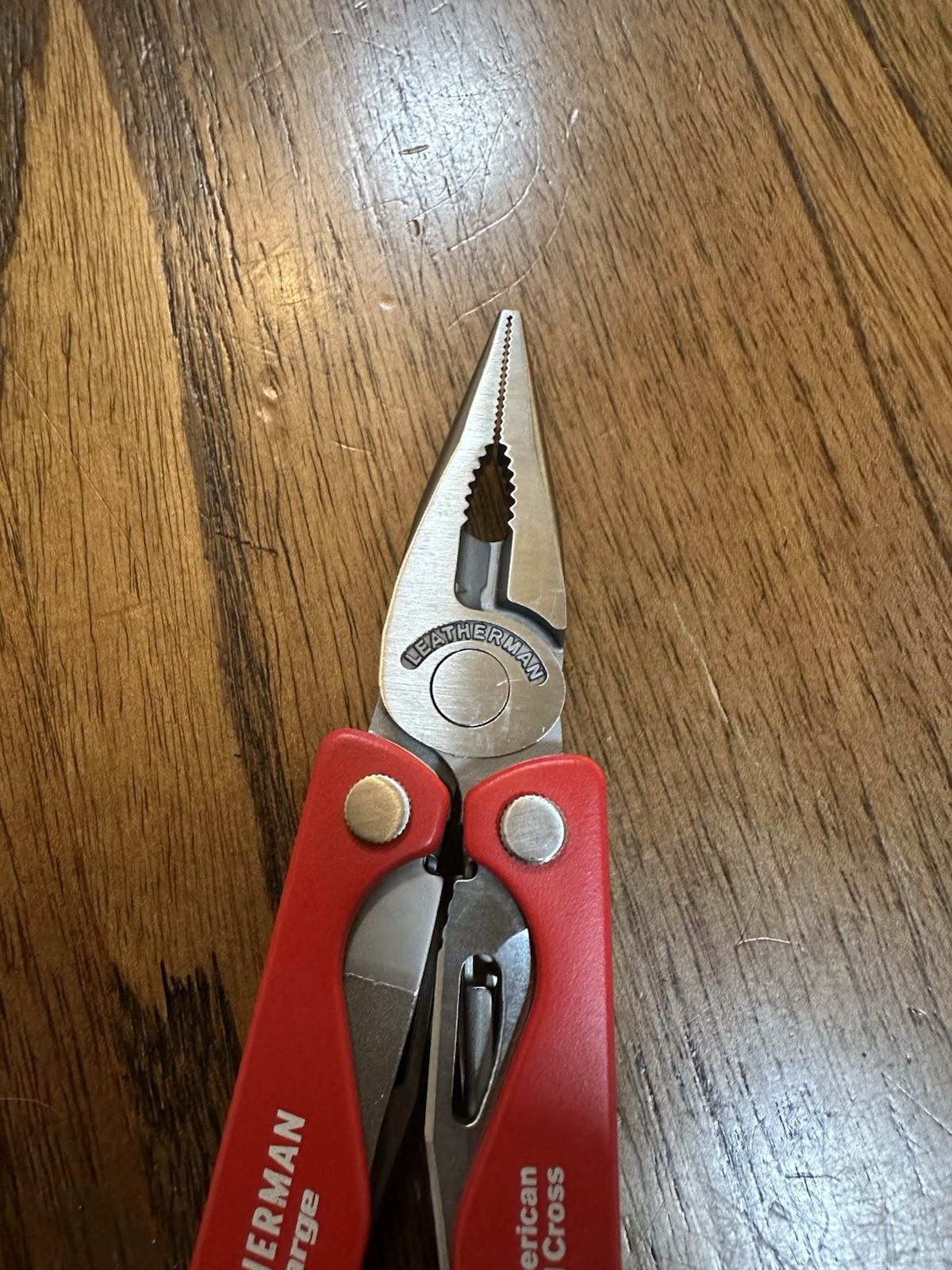 Leatherman Charge AL Red Cross Limited Edition – Rare
