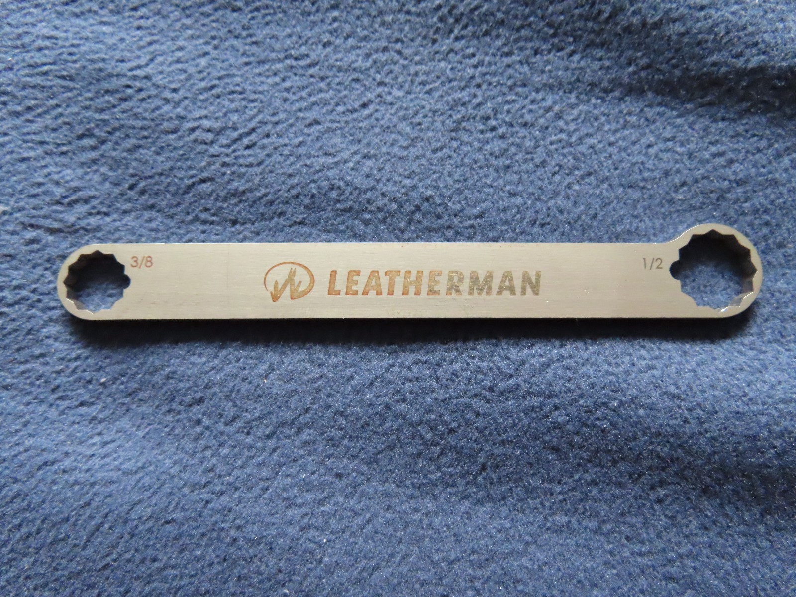 Leatherman MUT Black Titanium Clip multi tool brown sheath. 10/2011