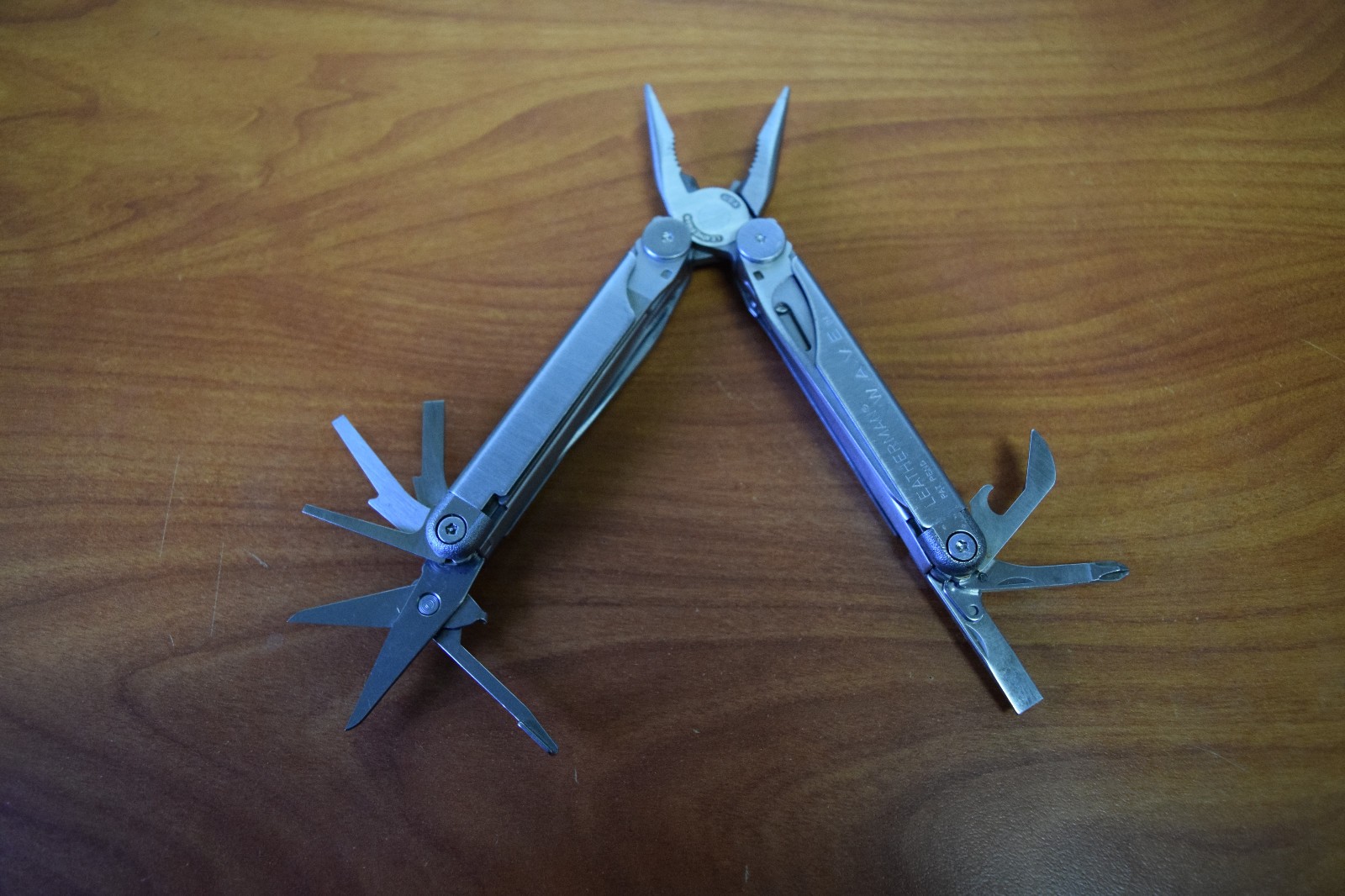 Leatherman Wave multi tool 1999 discountinued model (rare) USA made