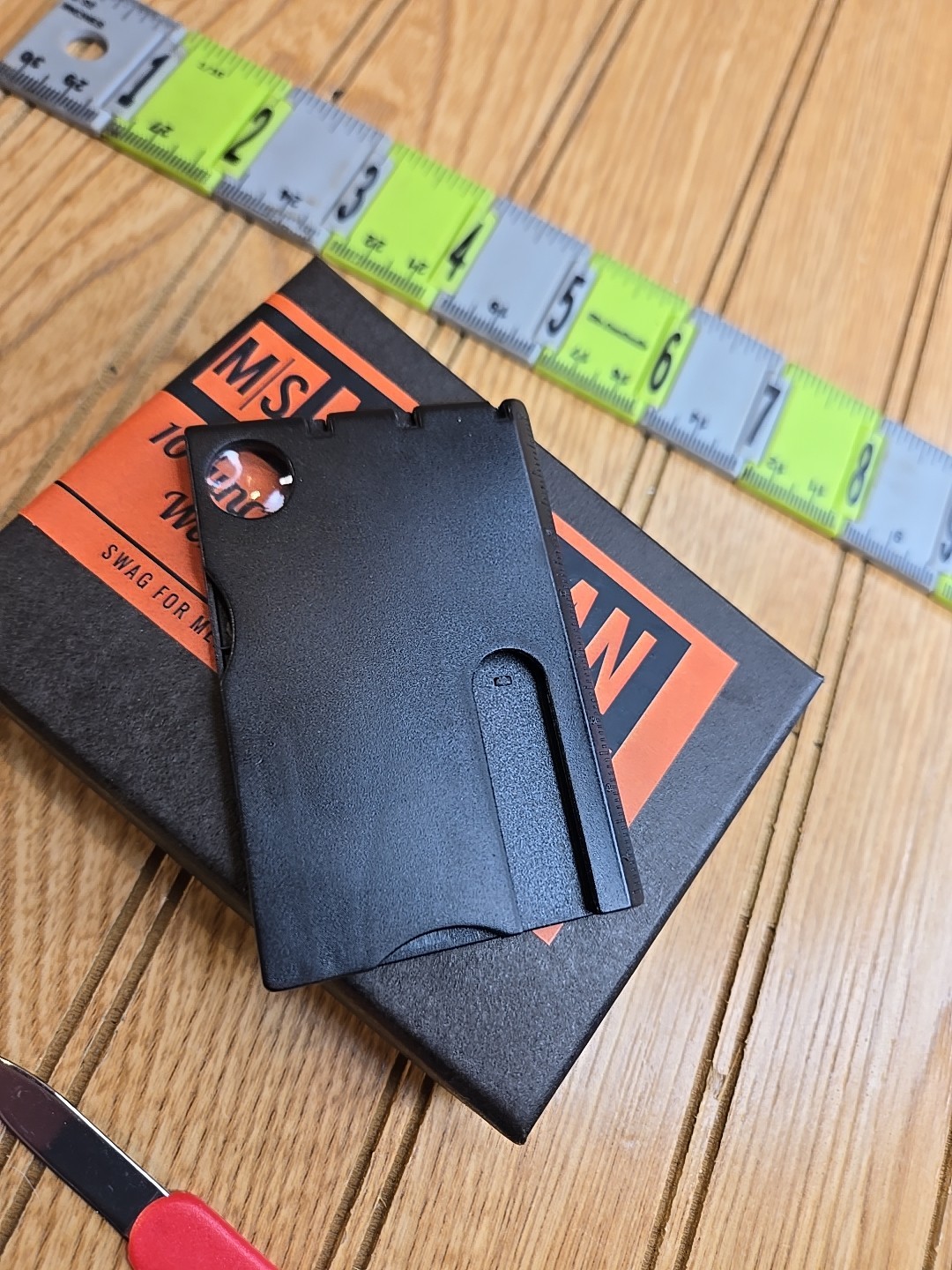 NEW Mad Man 10-Function Credit Card-Size Wallet Tool New