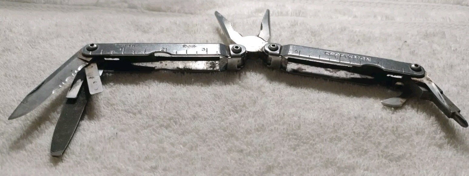 Craftsman Made In USA 45201 Multi-Tool Pliers Screwdrivers w/Sheath