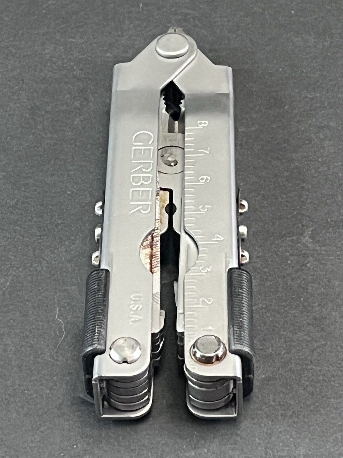 Gerber MP600 Needlenose Multi-Tool W/ Canvas Sheath File Knives Wire Cutter Etc.