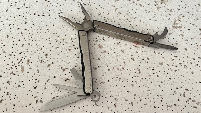 Leatherman KICK Stainless Steel Silver &Grey Multi Tool Pliers,Knife,Opener Bott