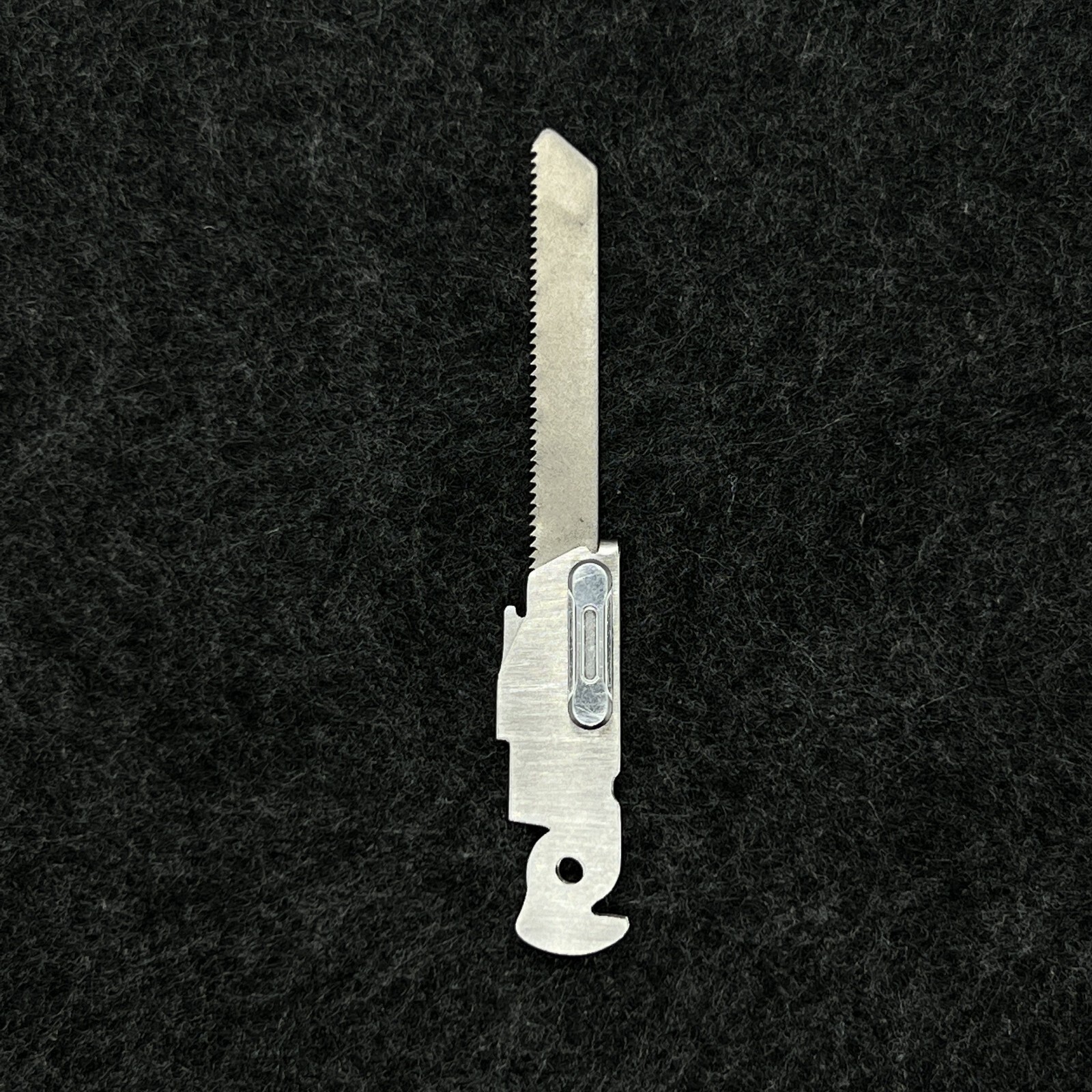 For Leatherman Free P2 P4 ARC Stainless steel Saw T-Shank Holder with Thumb Grip