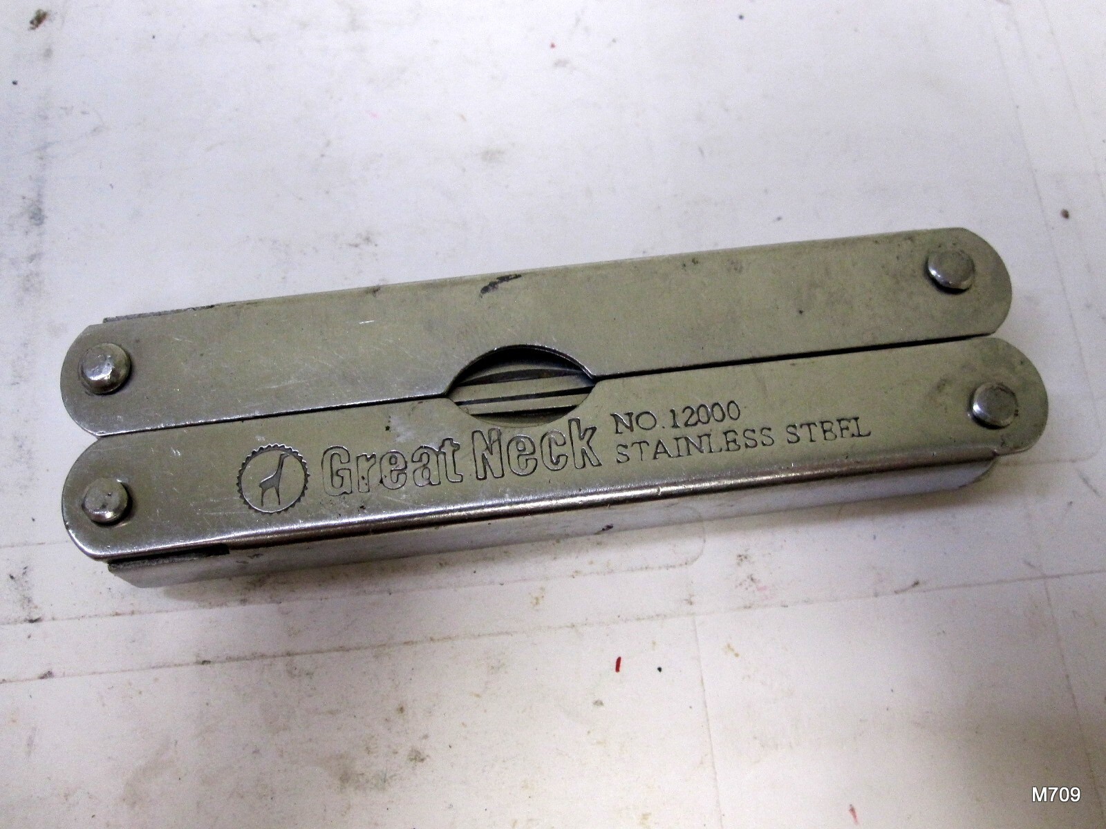 Great Neck No 12000 Stainless Steel Multi Tool Hunting Fishing Hiking