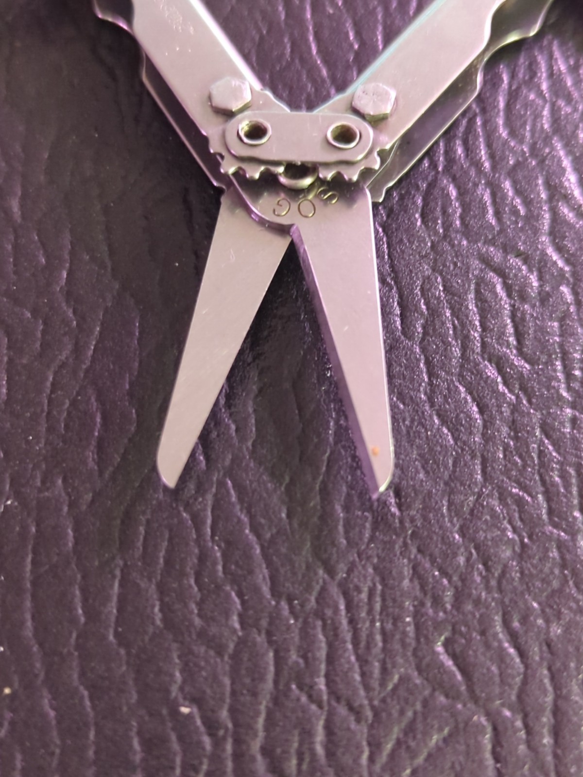 SOG CROSSCUT Scissors Mini Multi tool Knife