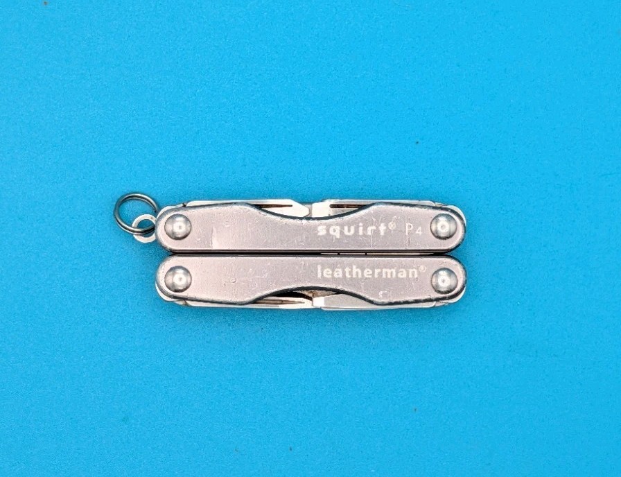 Leatherman Squirt P4 Multi-Tool, Key Ring, Retired, GRAY!