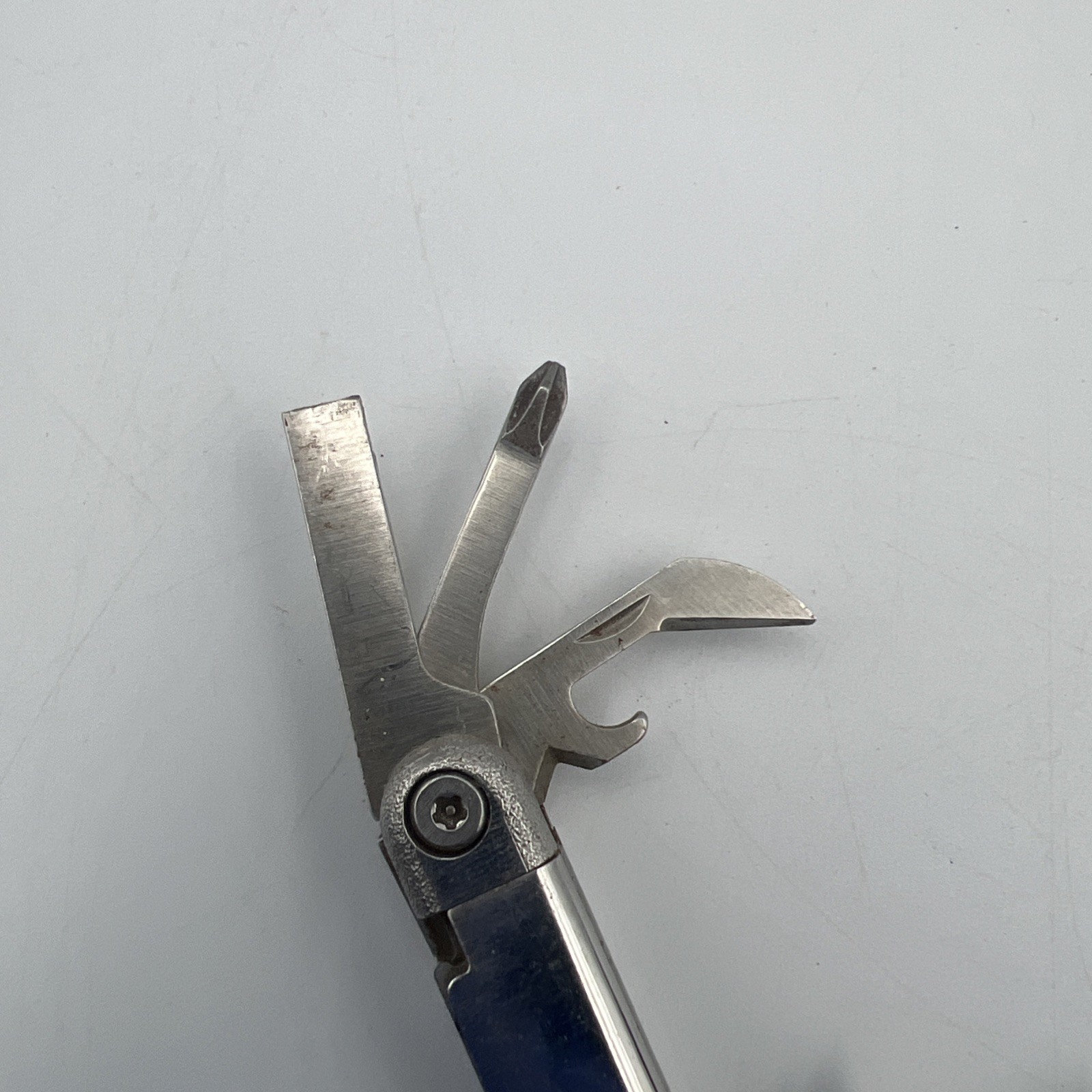 Vintage LEATHERMAN WAVE Pat.Pending Original Multi Tool with leather sheath