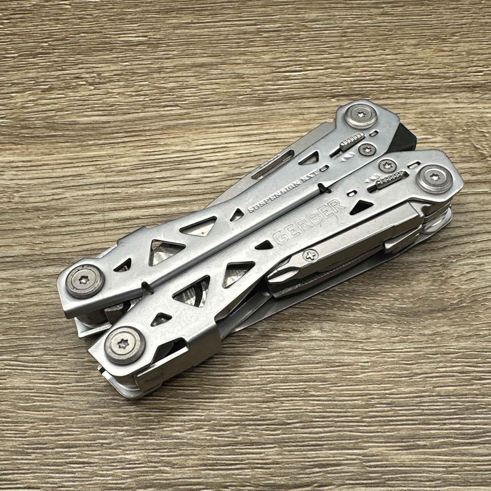 Gerber Suspension NXT Stainless 9 Tool Multi-Tool Pliers Used