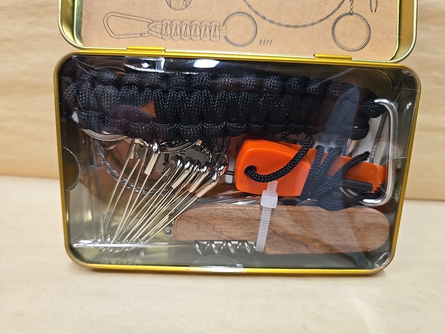 Gentlemen’s Hardware Great Outdoors Kit Hiking Camping Survival #368