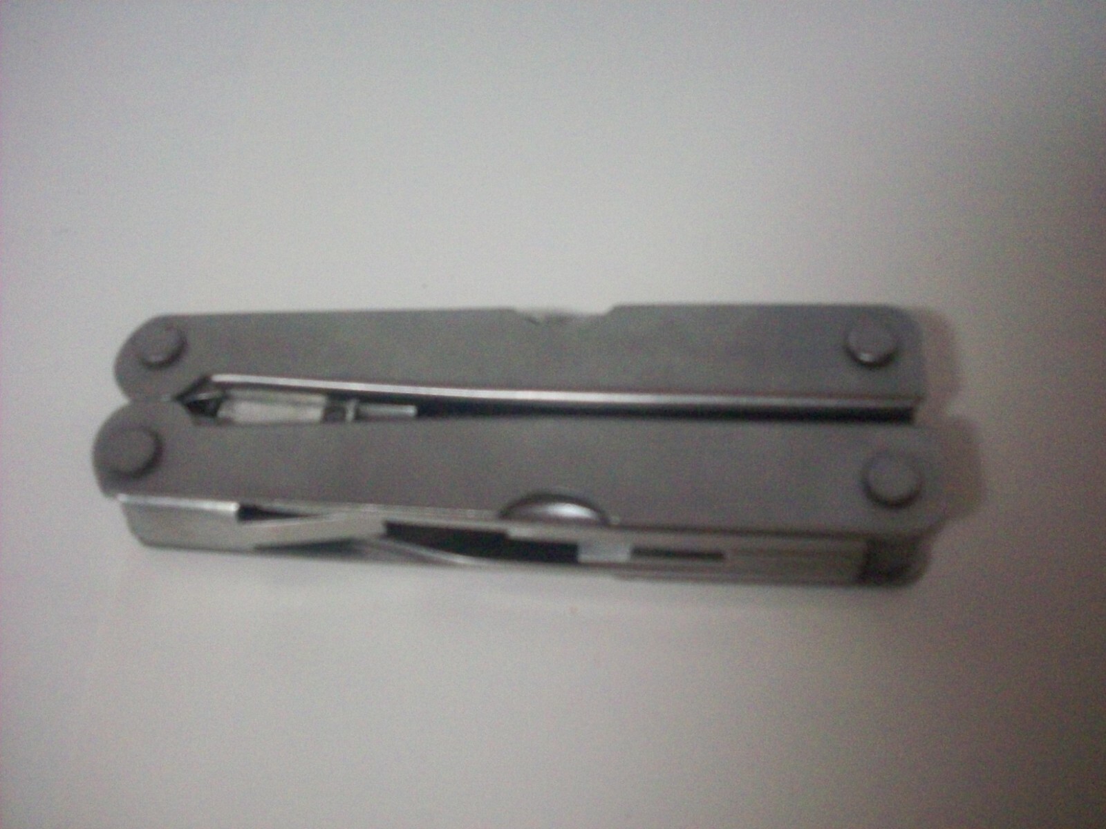 2CR STAINLESS STEEL TEN TOOLS IN ONE – HANDLE 4.5 INCHES – EXCELLENT CONDITION