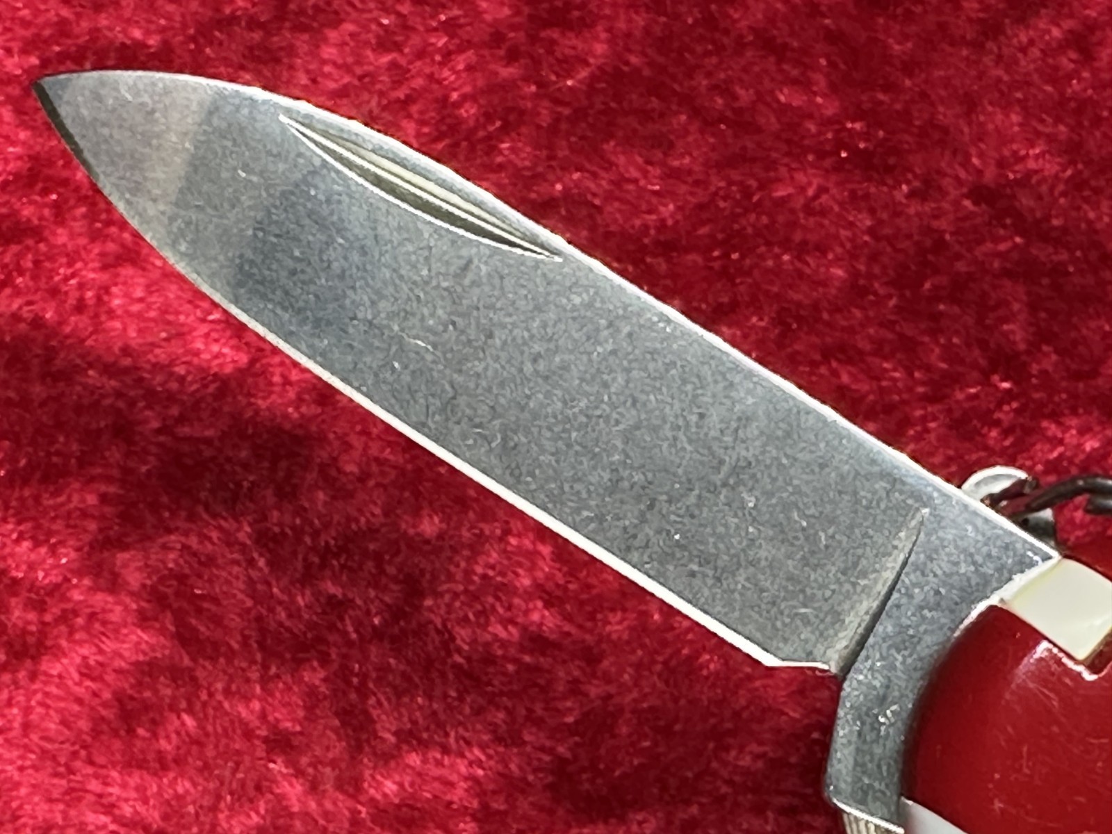 Victorinox SwissChamp Red Swiss Army Knife 91mm 33 Function 22 Tool 8 Layer($55)