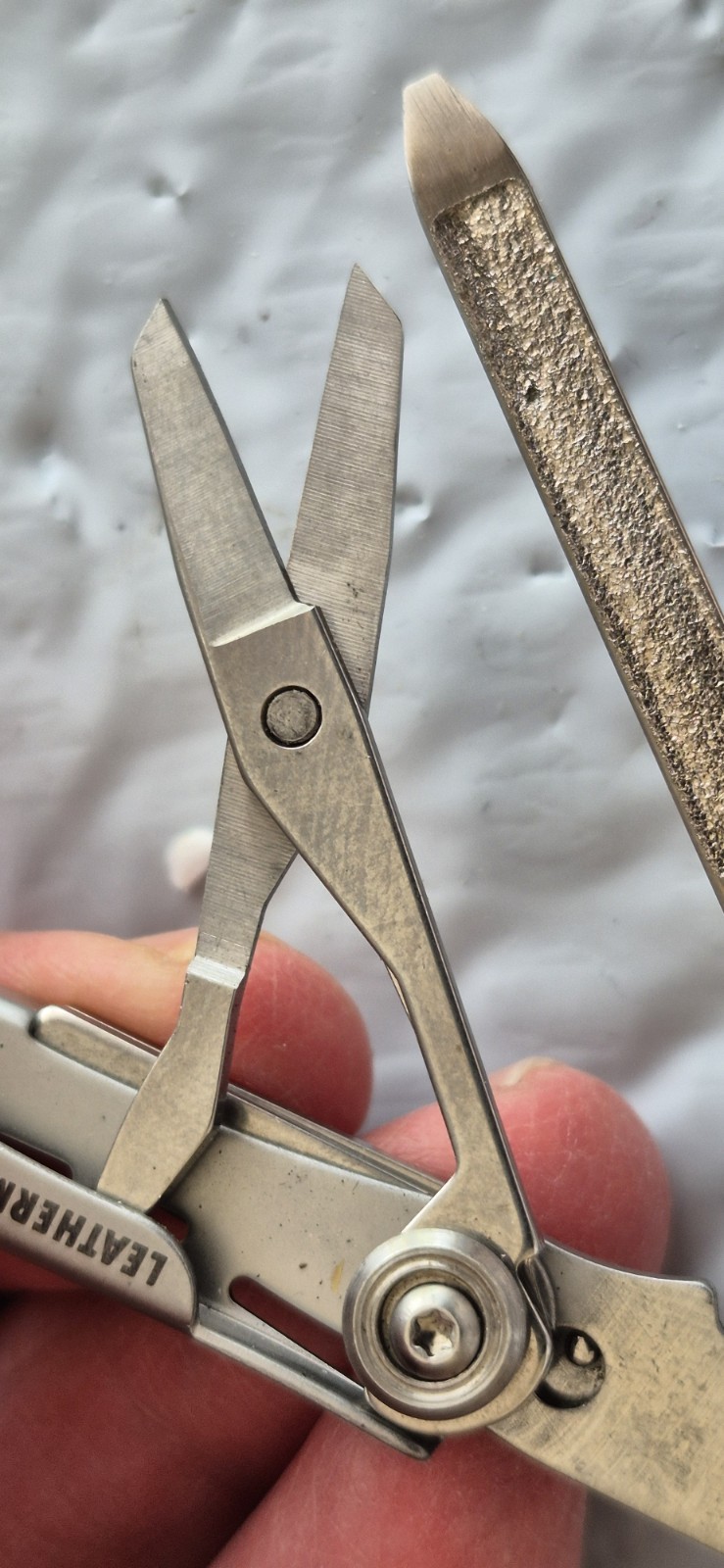 LEATHERMAN Style PS Multi Tool. RED. LOOKS UNUSED.DISCONTINUED? READ DESCRIPTION