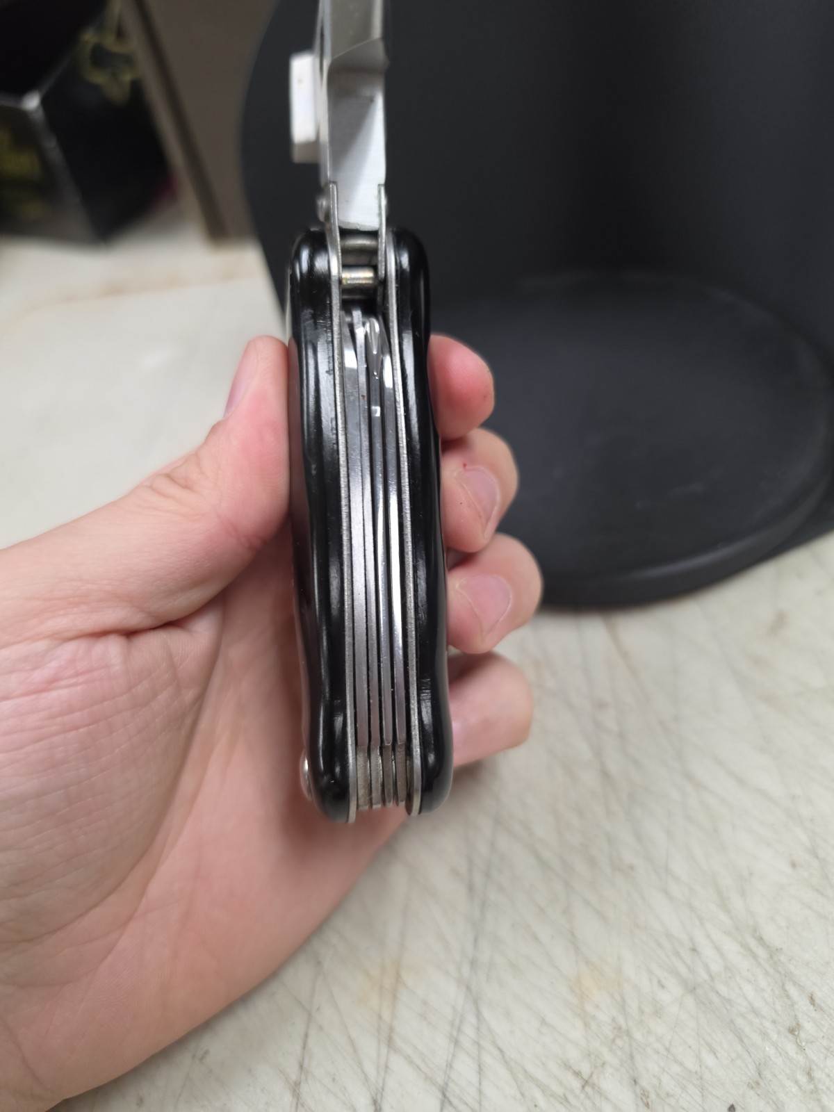 Stanley 11-in-1 Hammer Multi-Tool – Hammer – Screwdriver – Pliers – Saw & More