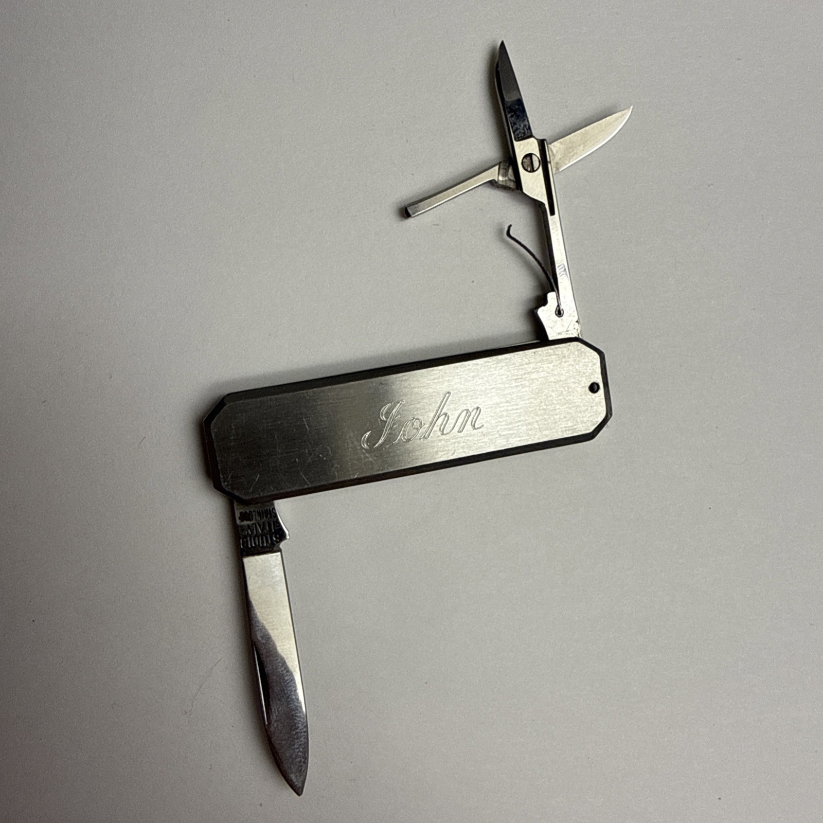 Studio Italy Rostfre Regdes Small Thin Mini Multi-Tool Pocket Knife Scissors Lot