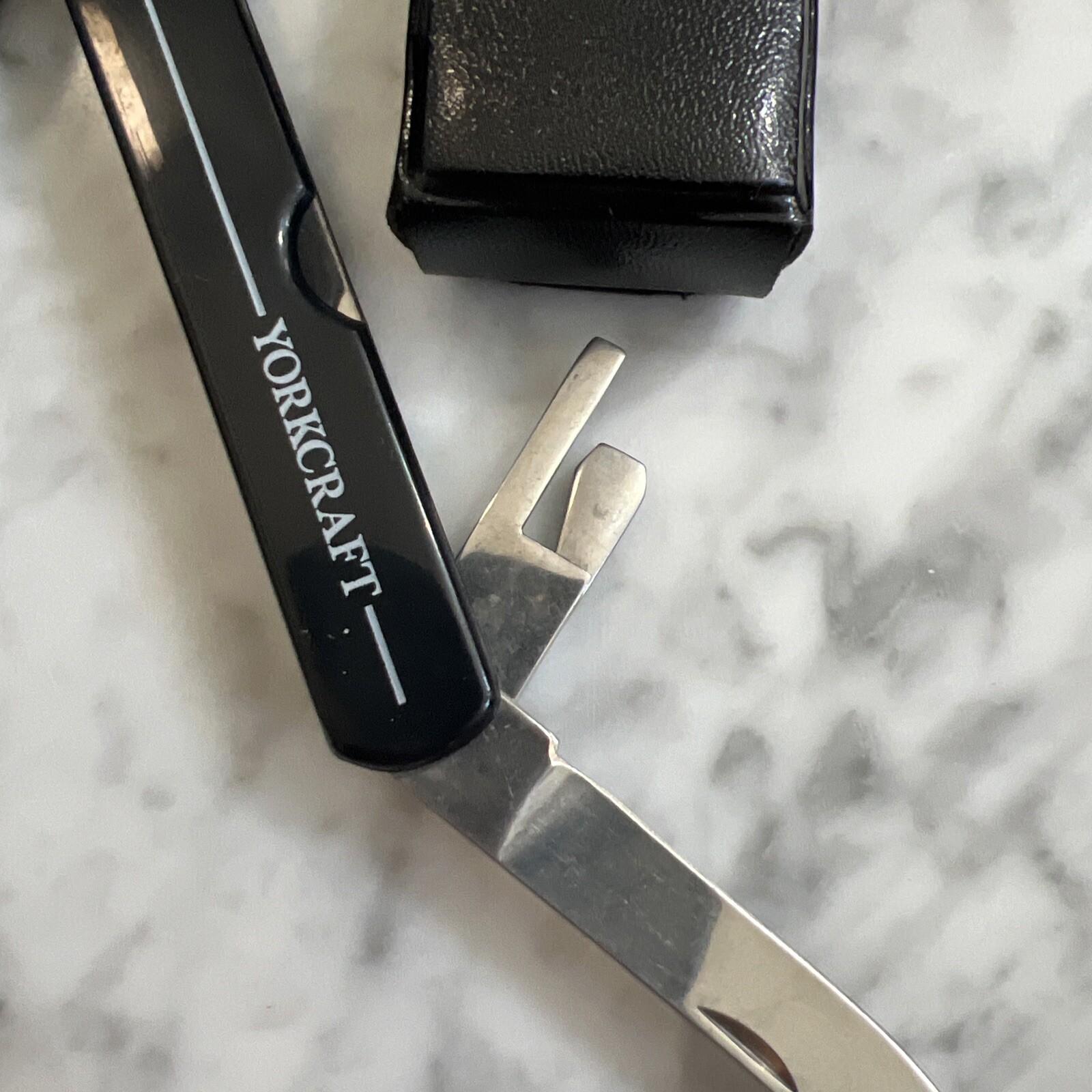 YorkCraft Multi-Tool With Leather Carrying Case Pliers Knife Screwdriver Opener