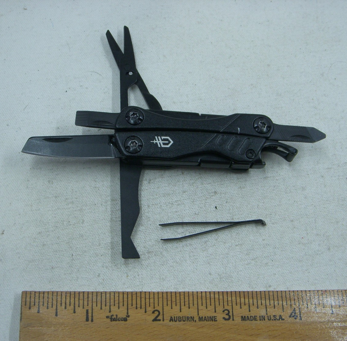 Gerber Dime 4660524D1 Black 11 Function Multi Tool
