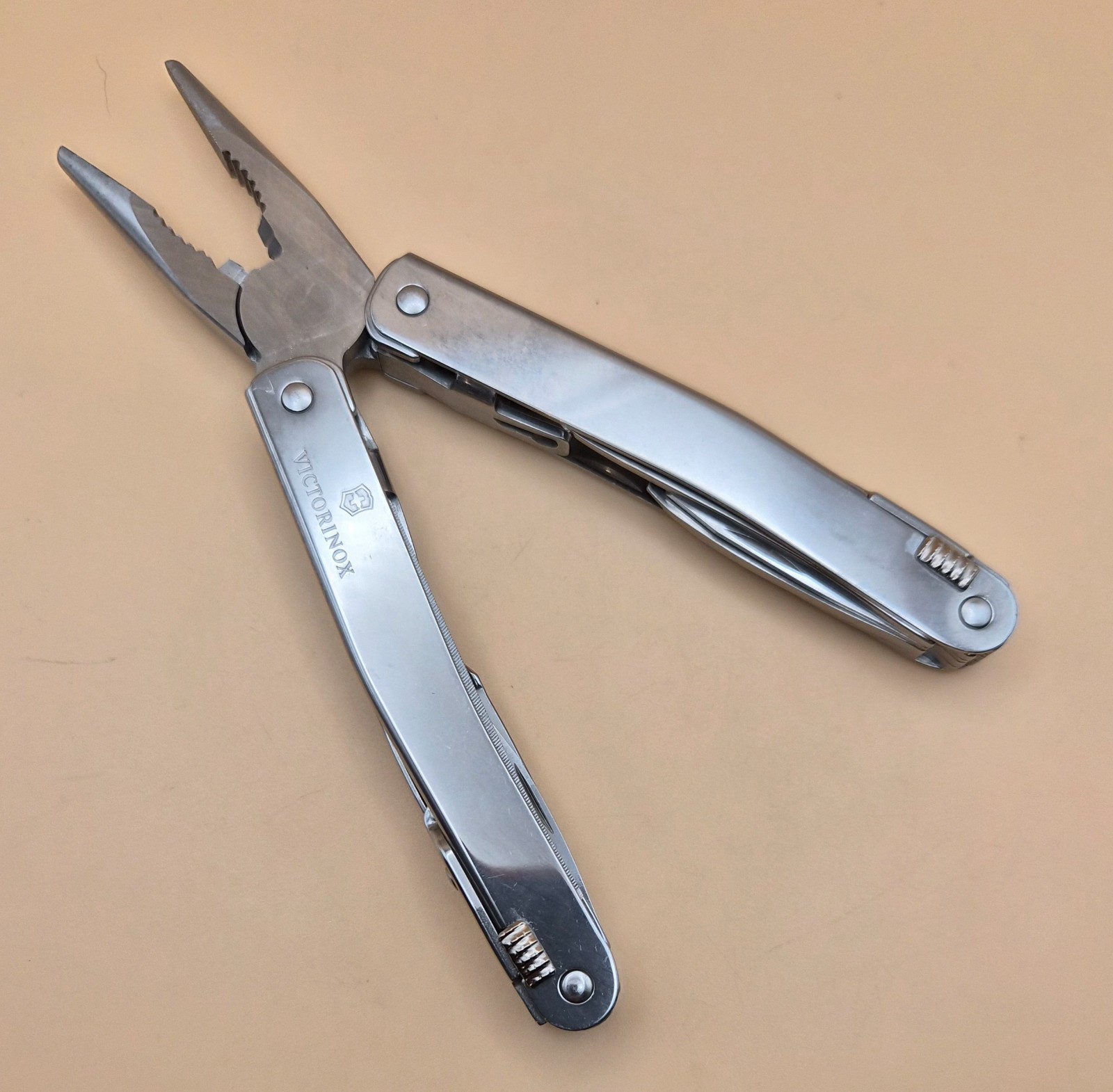 Victorinox SwissTool SPIRIT X Multi-Tool – Good Condition (003)