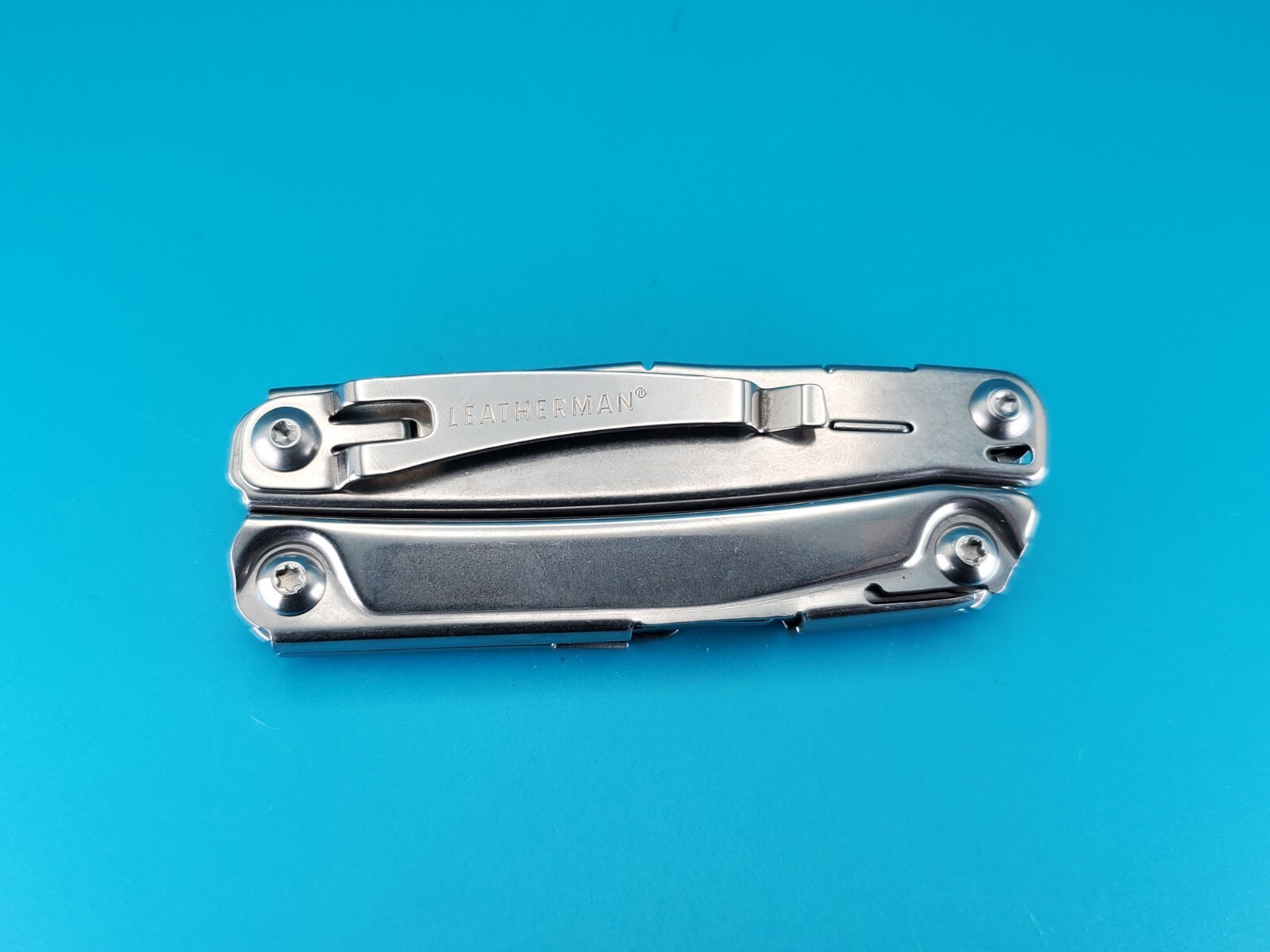 Leatherman Bolster 13 Tool Stainless Steel Multi-Tool!