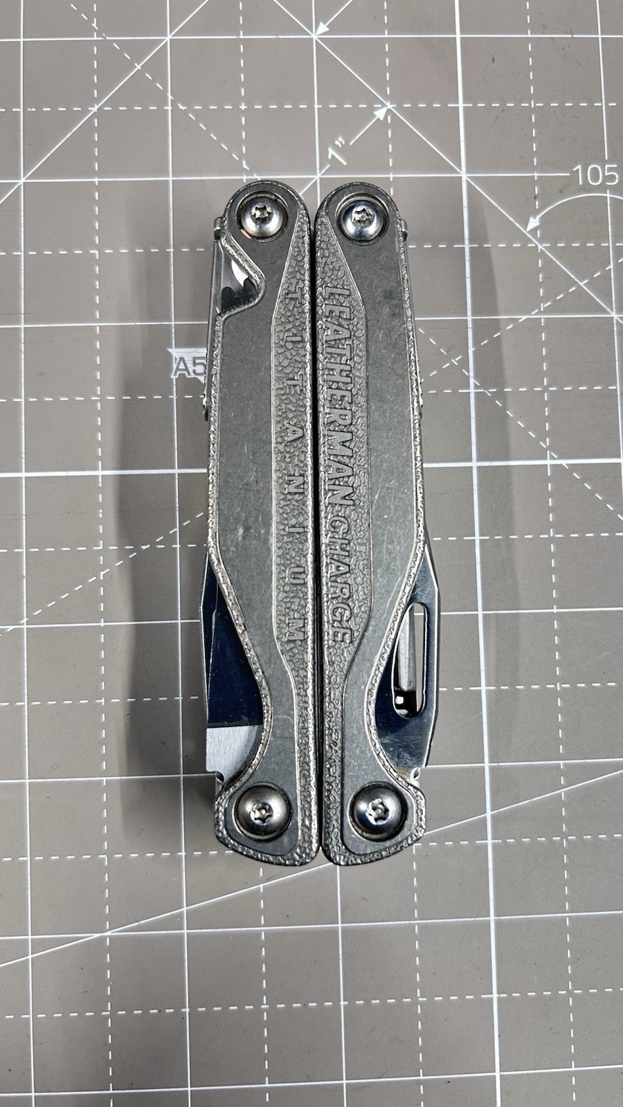 Leatherman Charge TTI Titanium S30V