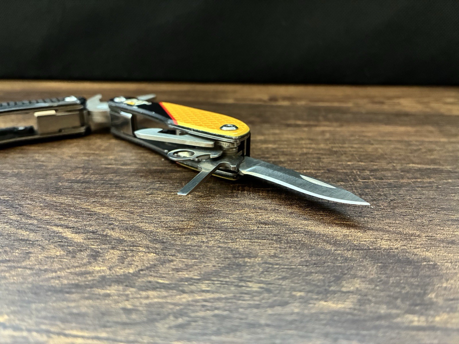 CAT Black & Yellow Multi-Function Tool 12-in-1